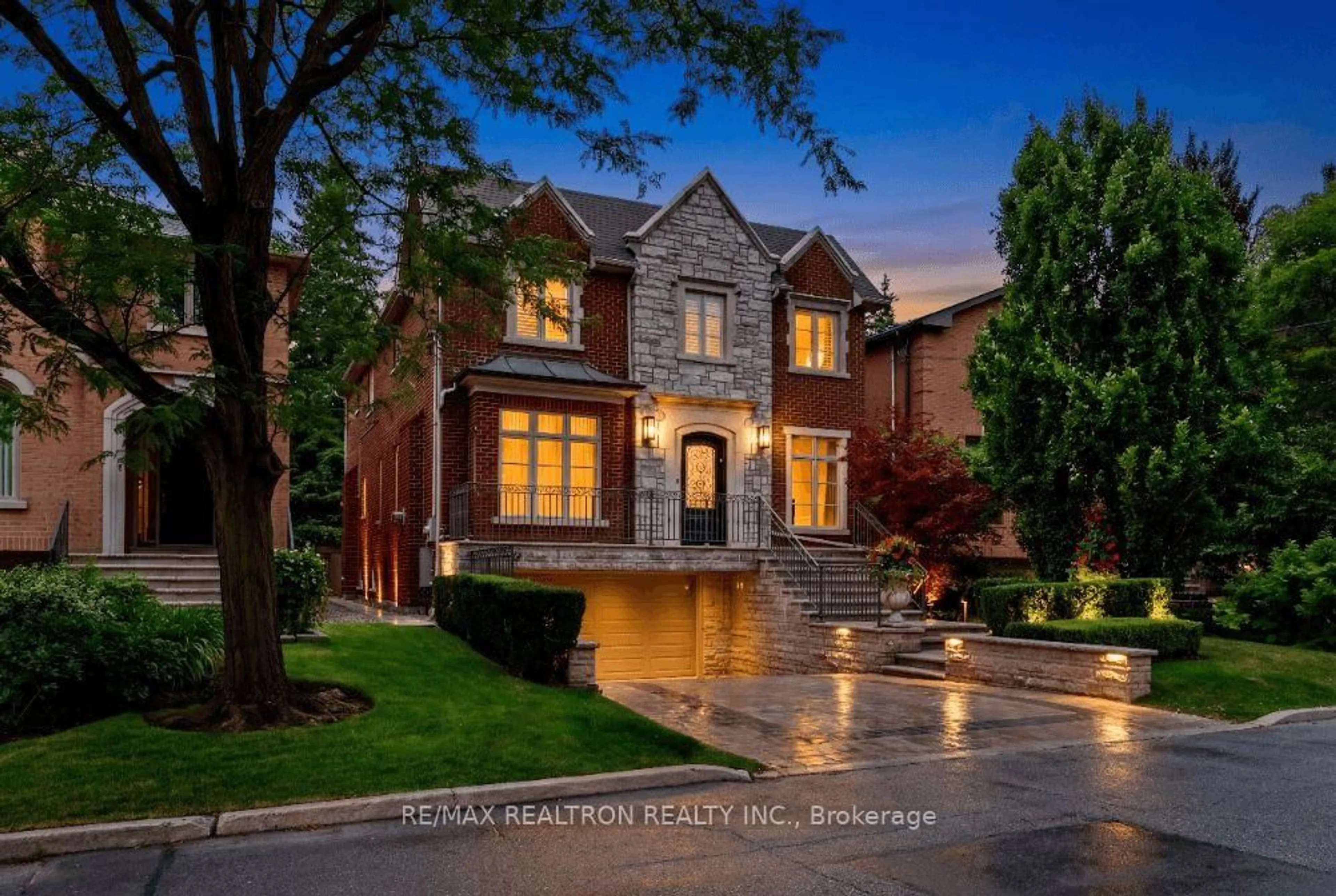 Home with brick exterior material, street for 462 Fairlawn Ave, Toronto Ontario M5M 1V1