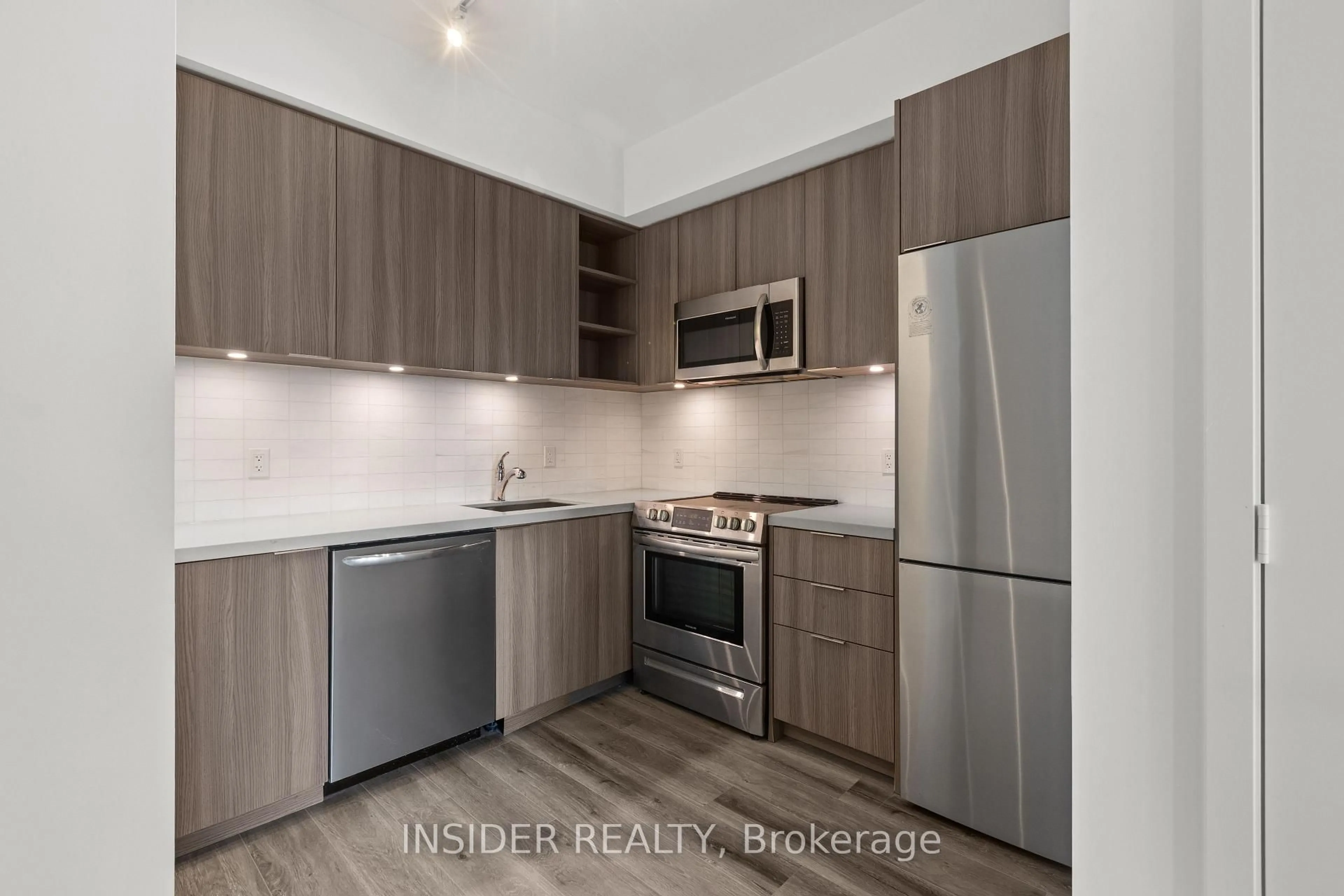Standard kitchen, unknown for 30 Ordnance St #703, Toronto Ontario M6K 0C8