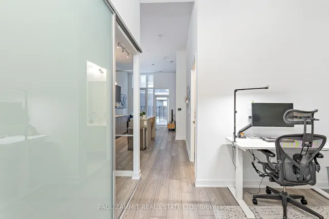 8 Tippett Rd #107, Toronto 4