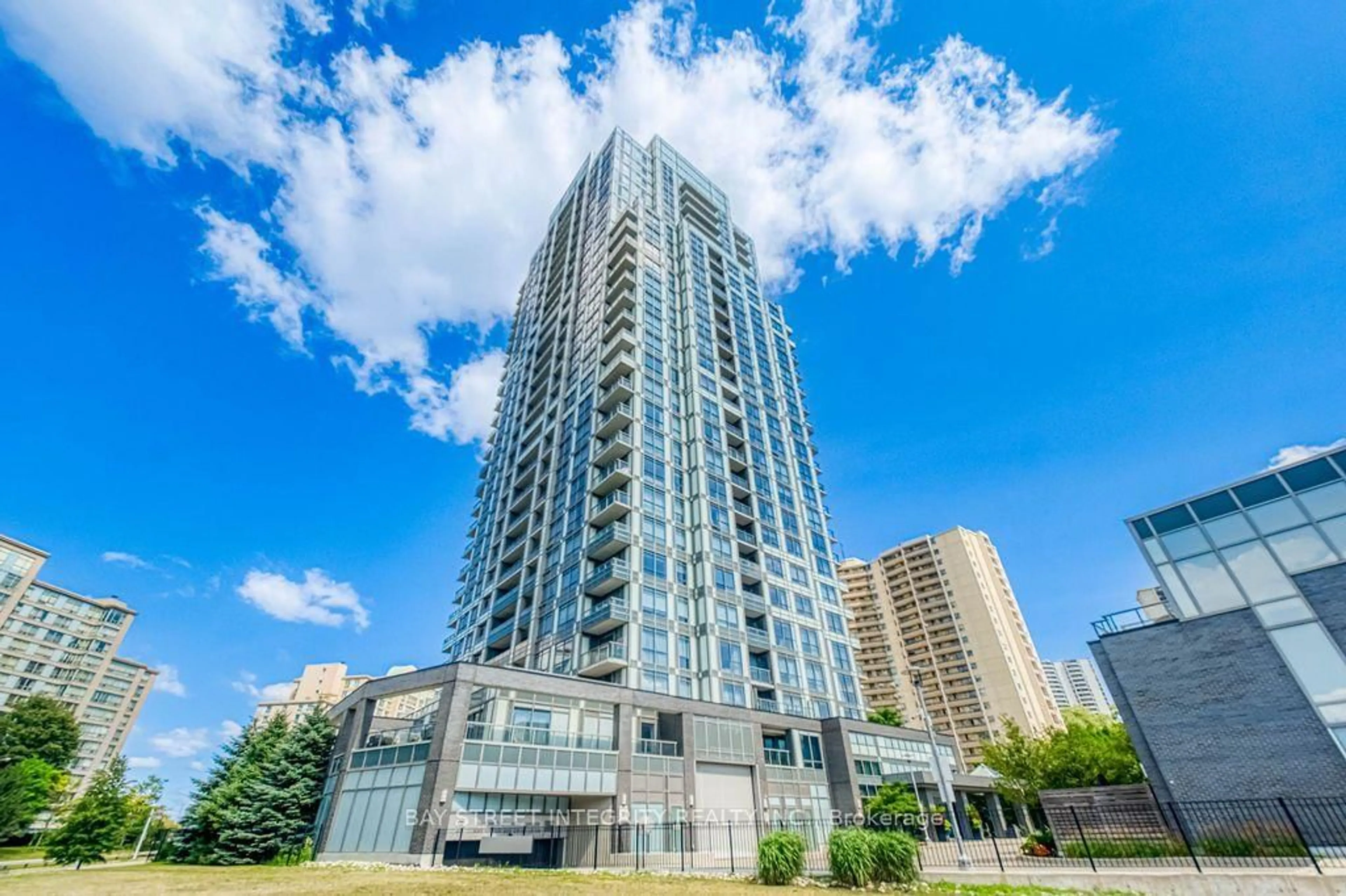 Unknown for 18 Graydon Hall Dr #909, Toronto Ontario M3A 2Z9