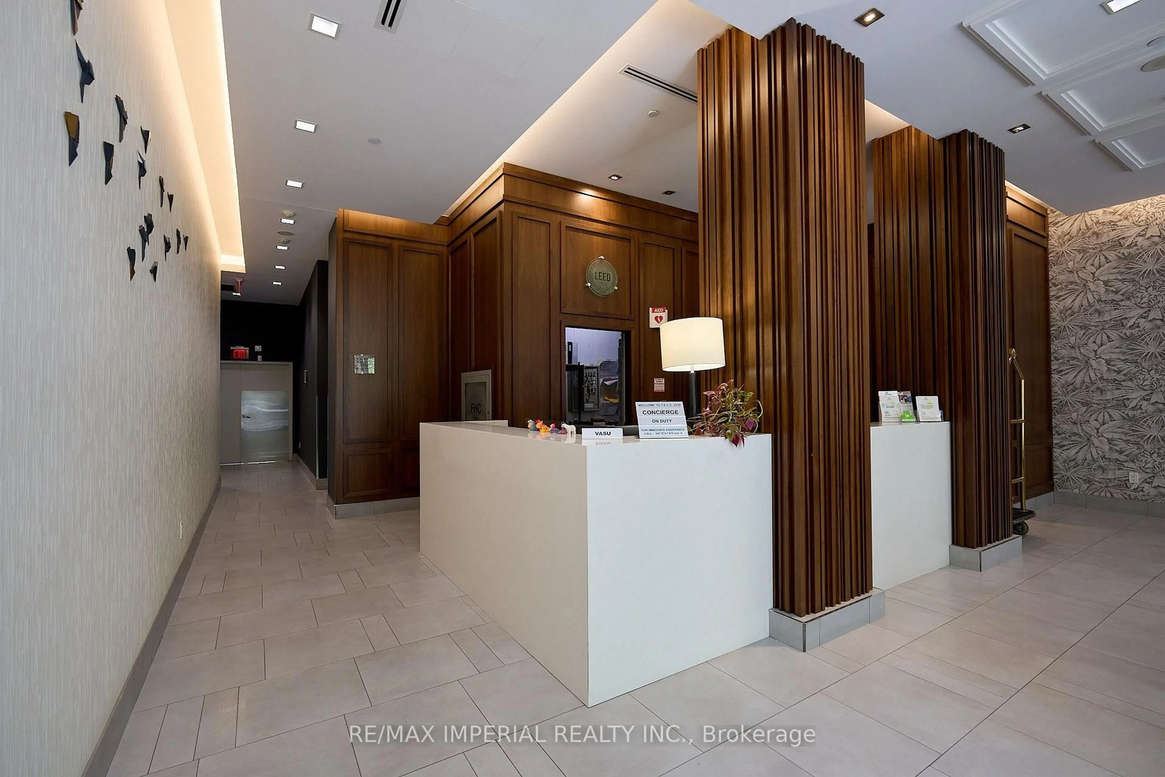 Lobby for 775 King St #901, Toronto Ontario M5V 2K3