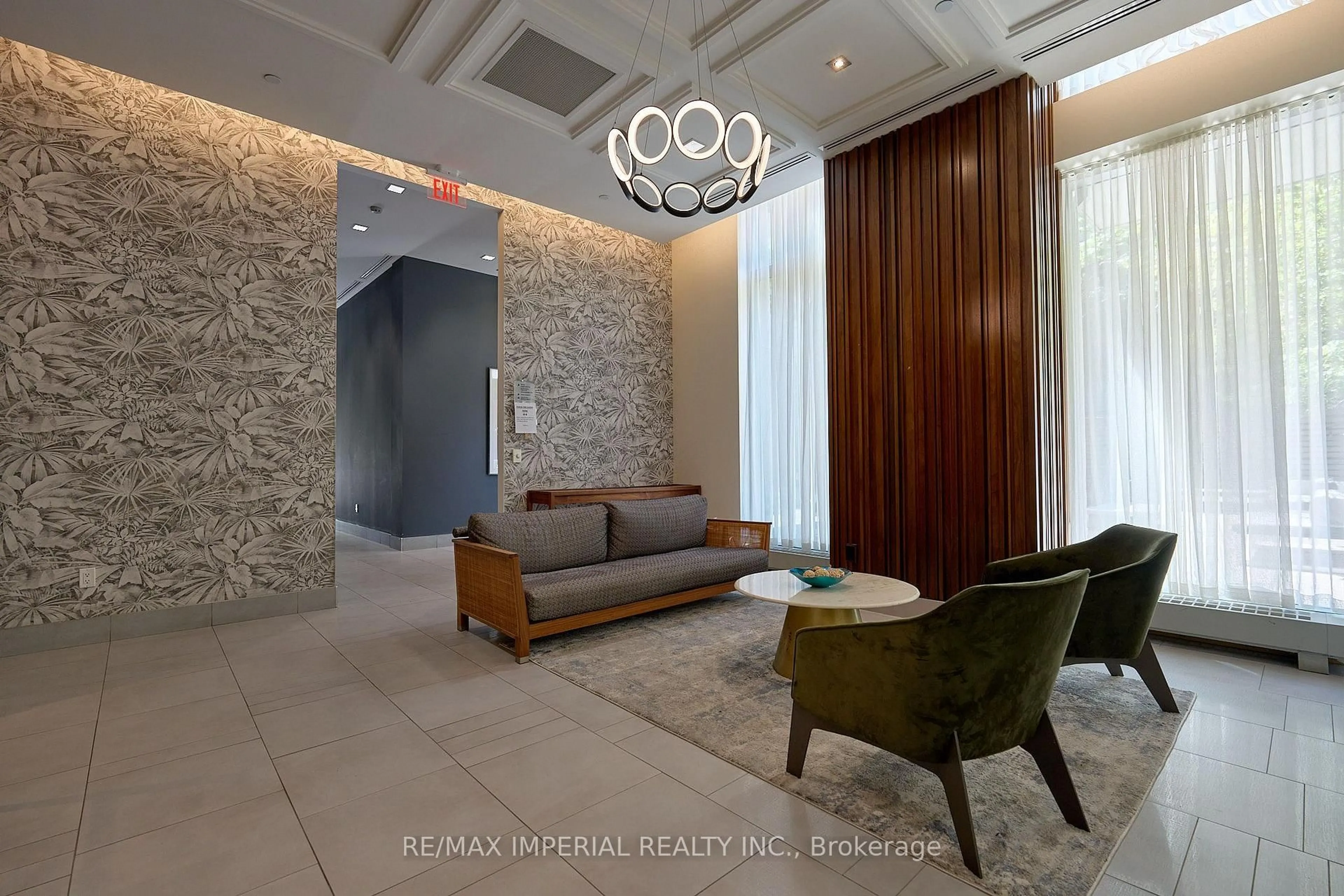 Lobby for 775 King St #901, Toronto Ontario M5V 2K3