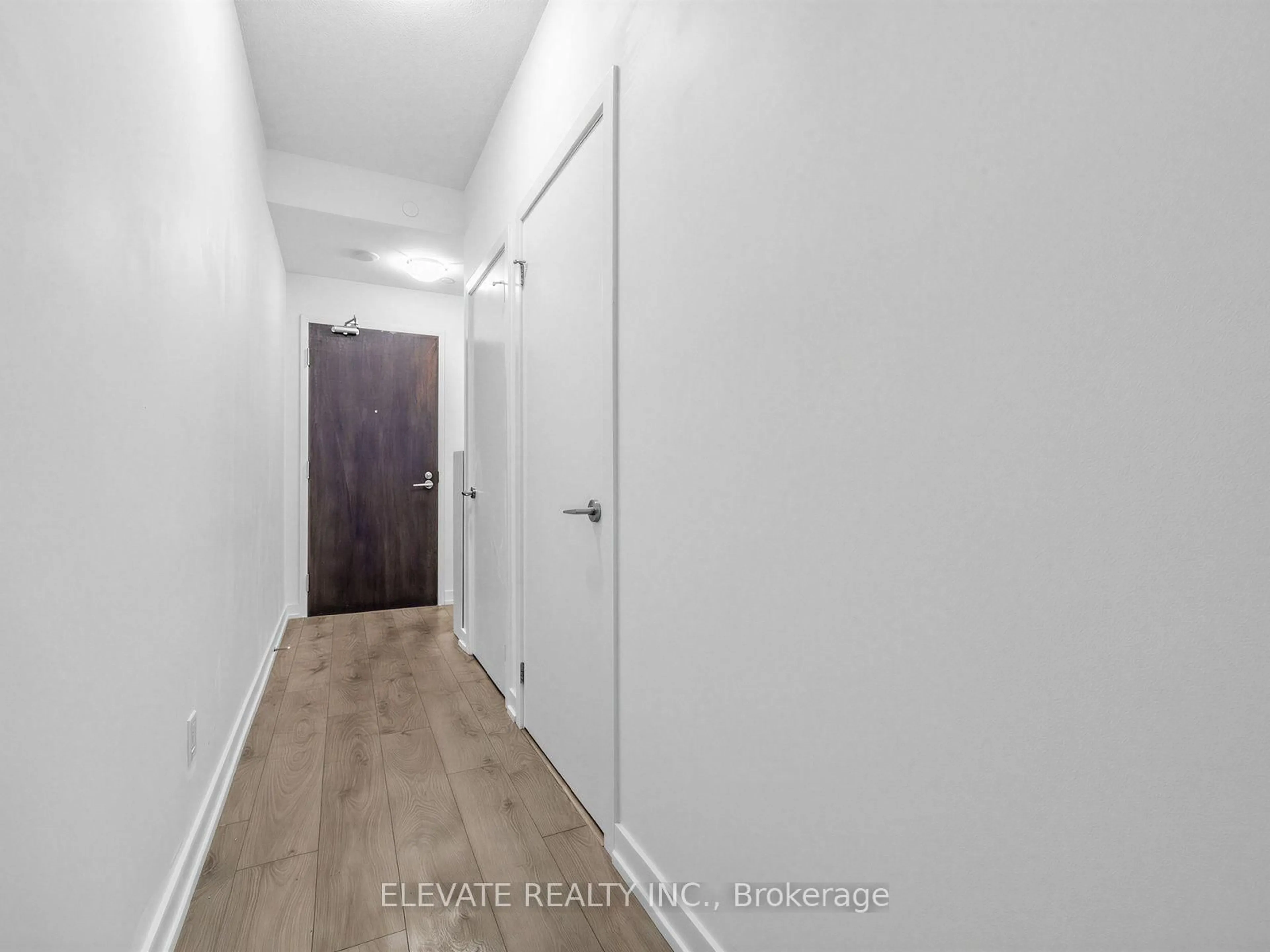 Unknown for 297 College St #926, Toronto Ontario M5T 1S2
