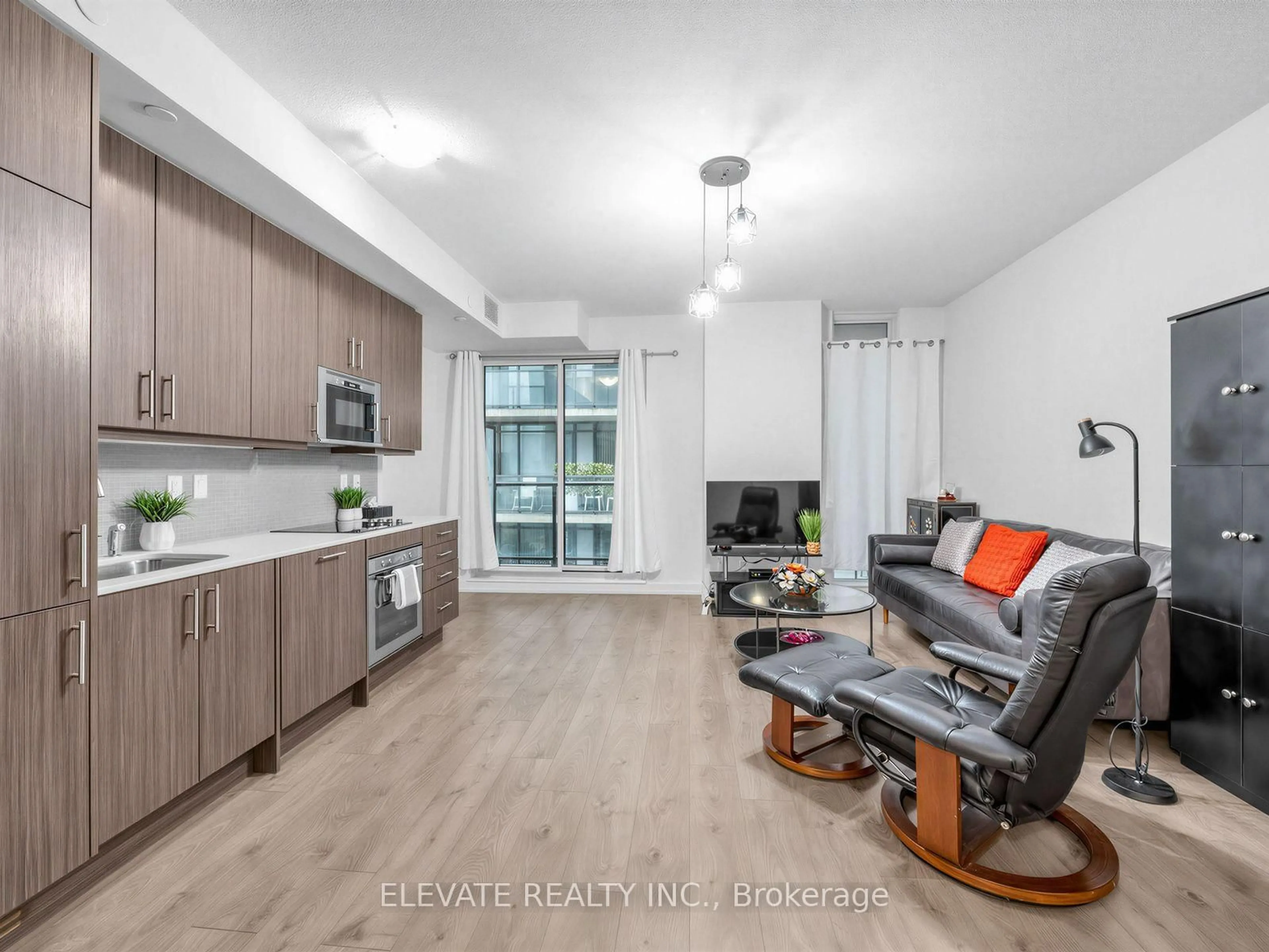 Living room with furniture, unknown for 297 College St #926, Toronto Ontario M5T 1S2