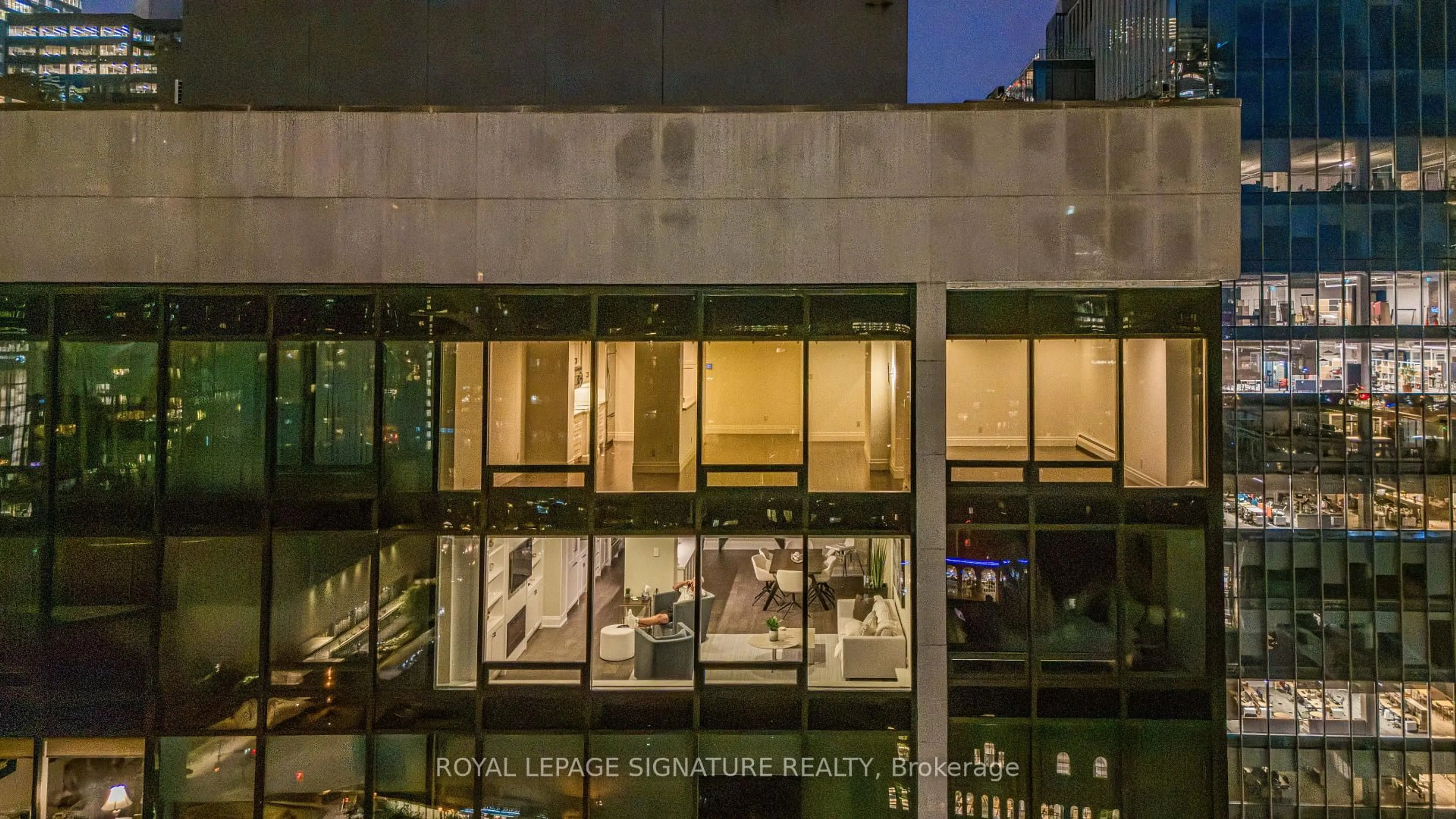 Lobby for 30 Wellington St #2202, Toronto Ontario M5E 1S3