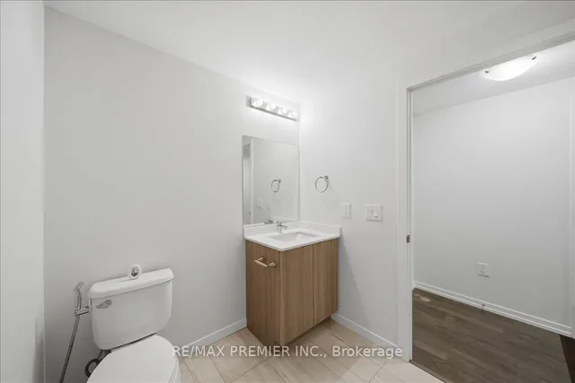 3237 Bayview Ave #1306, Toronto 5