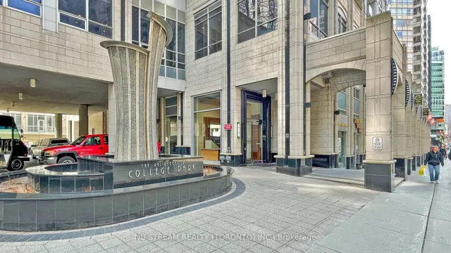 761 Bay St #3101, Toronto 3