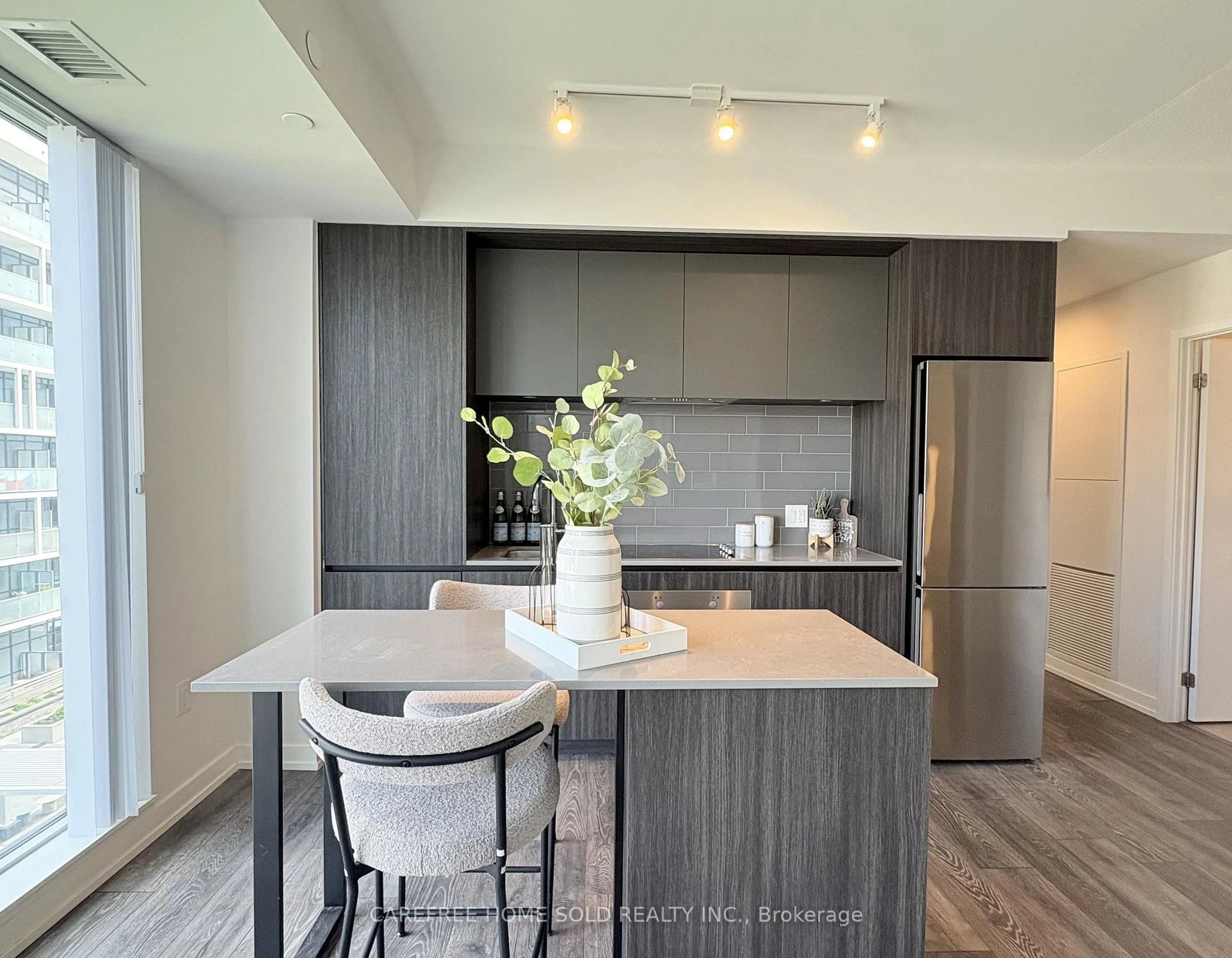 Contemporary kitchen, unknown for 225 Sumach St #711, Toronto Ontario M5A 0P8
