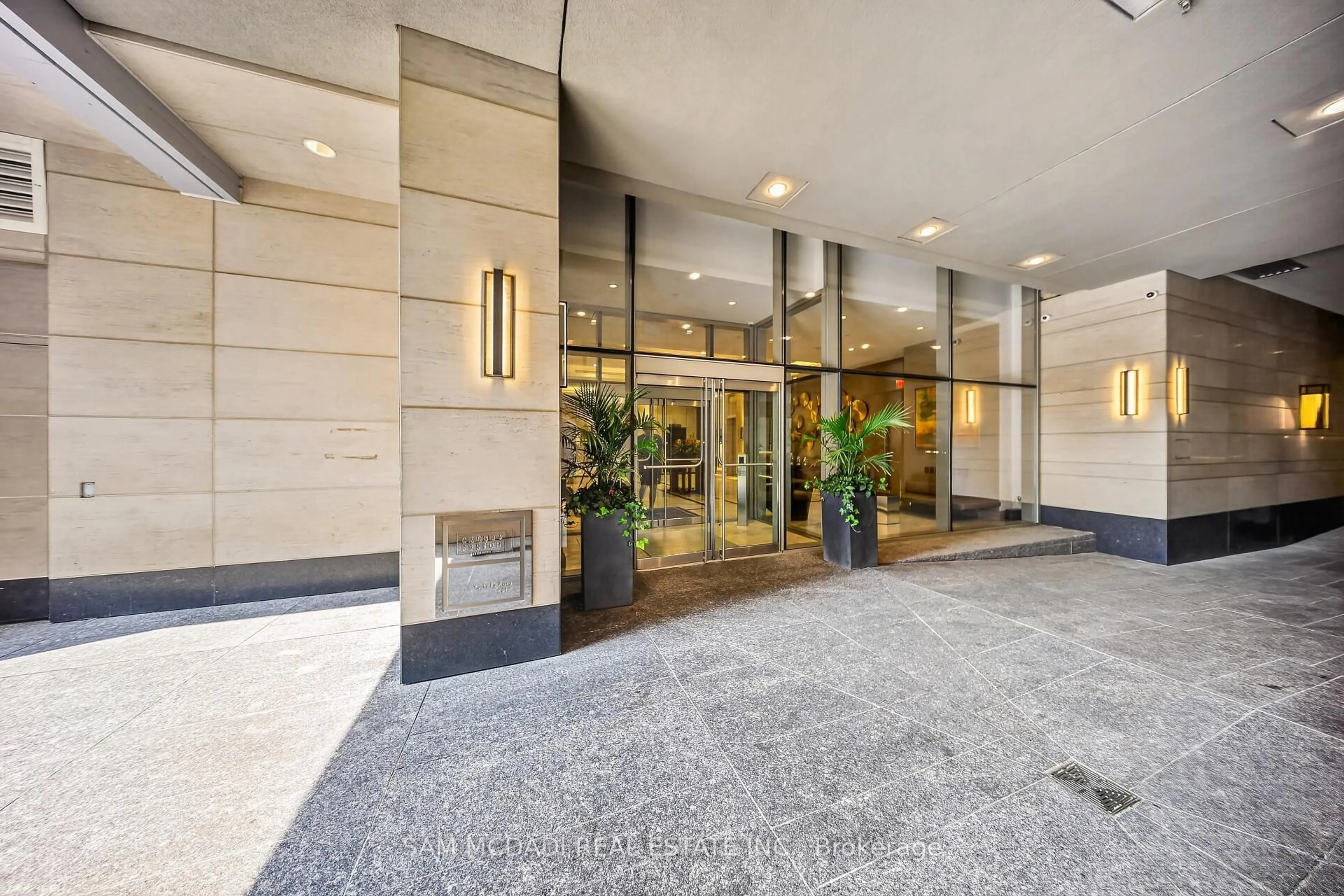 Lobby for 155 Yorkville Ave #704, Toronto Ontario M5R 0B4