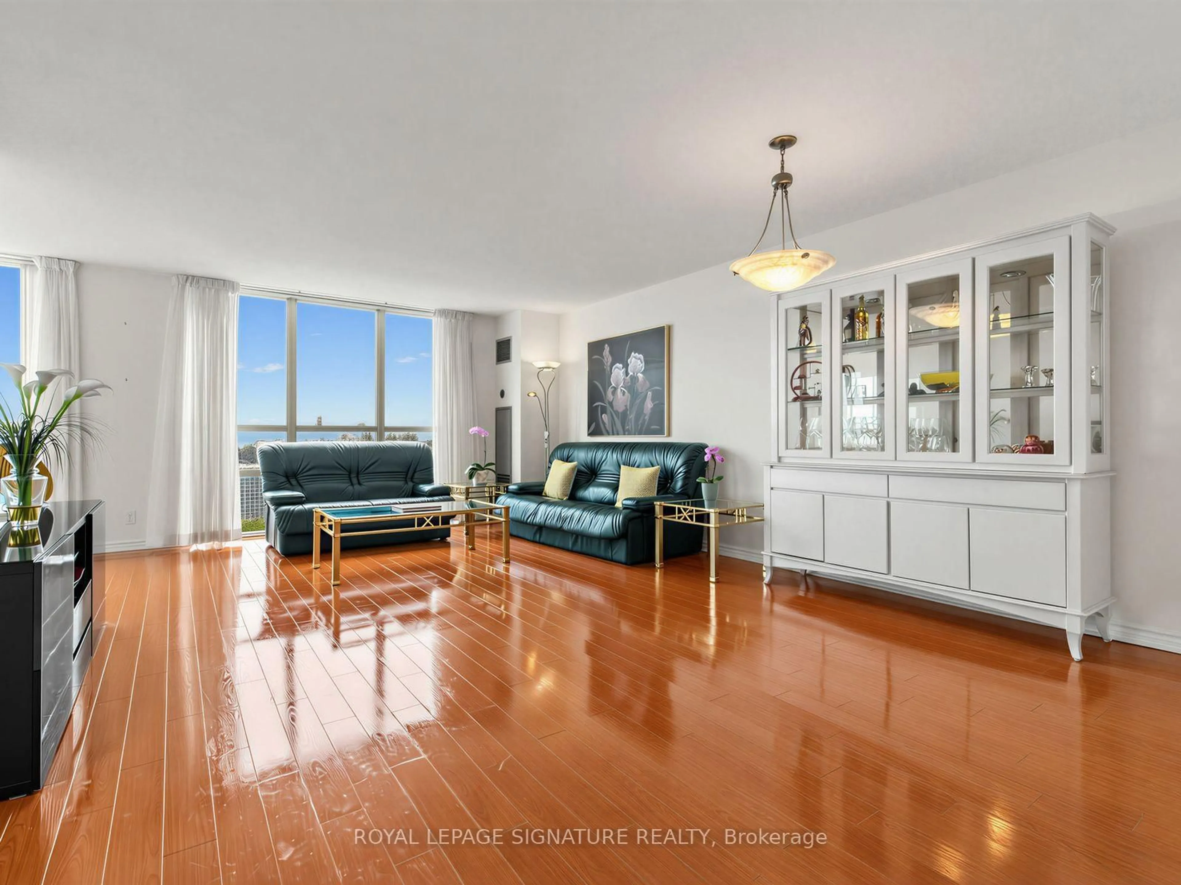 Living room with furniture, unknown for 205 Wynford Dr #2204, Toronto Ontario M3C 3P4
