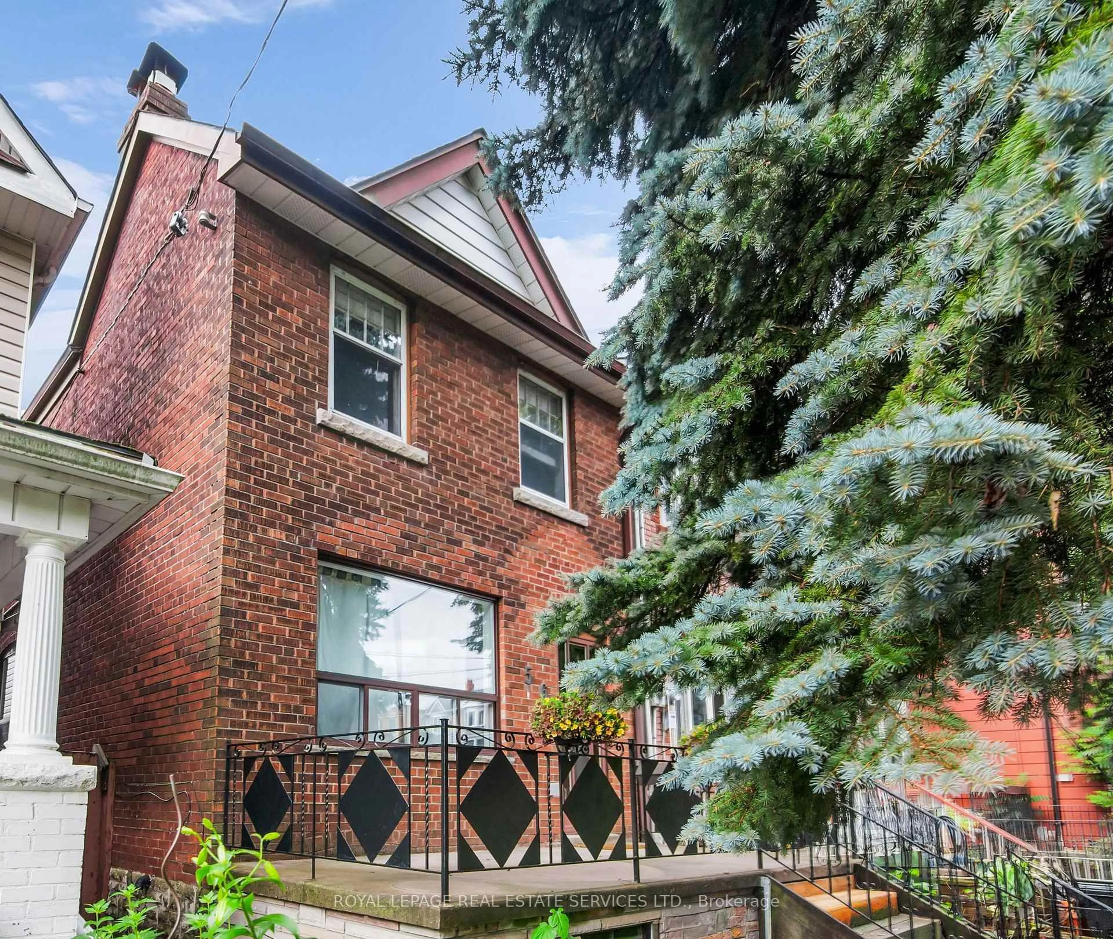 Home with brick exterior material, street for 56 Arlington Ave, Toronto Ontario M6G 3K8