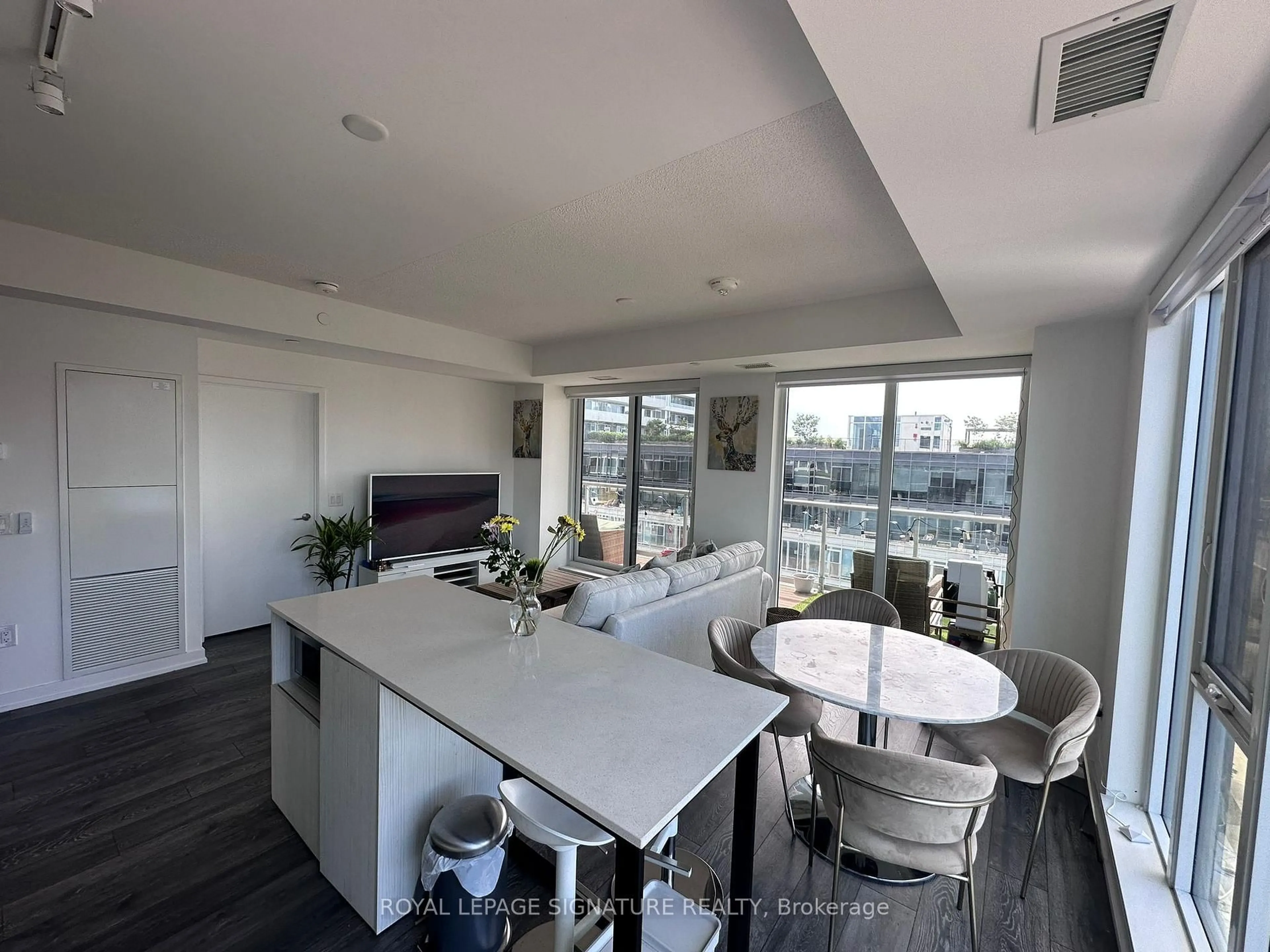 Open concept kitchen, unknown for 225 Sumach St #605, Toronto Ontario M5A 0P8