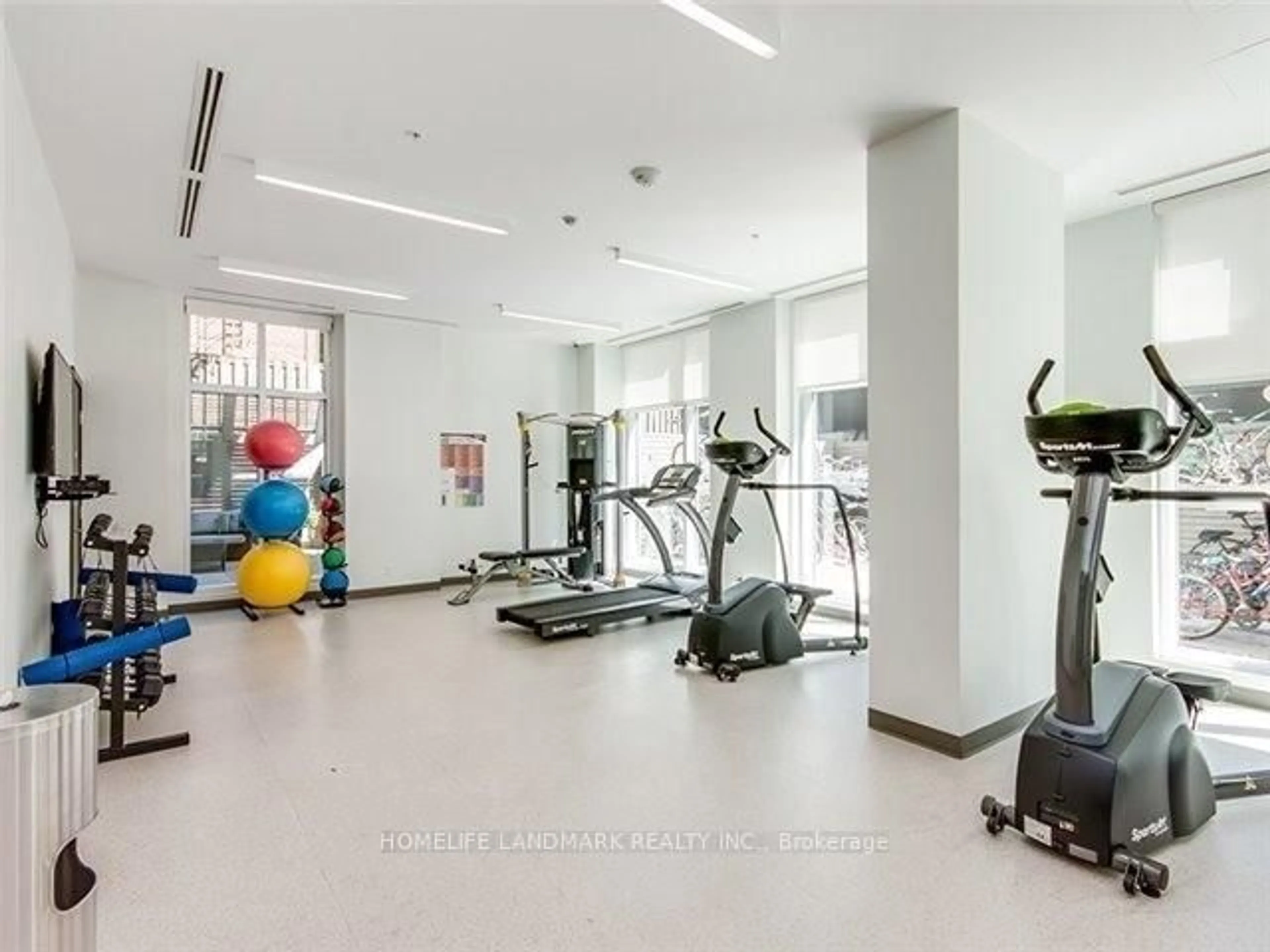 Gym or fitness room for 68 Merton St #204, Toronto Ontario M4S 1A1