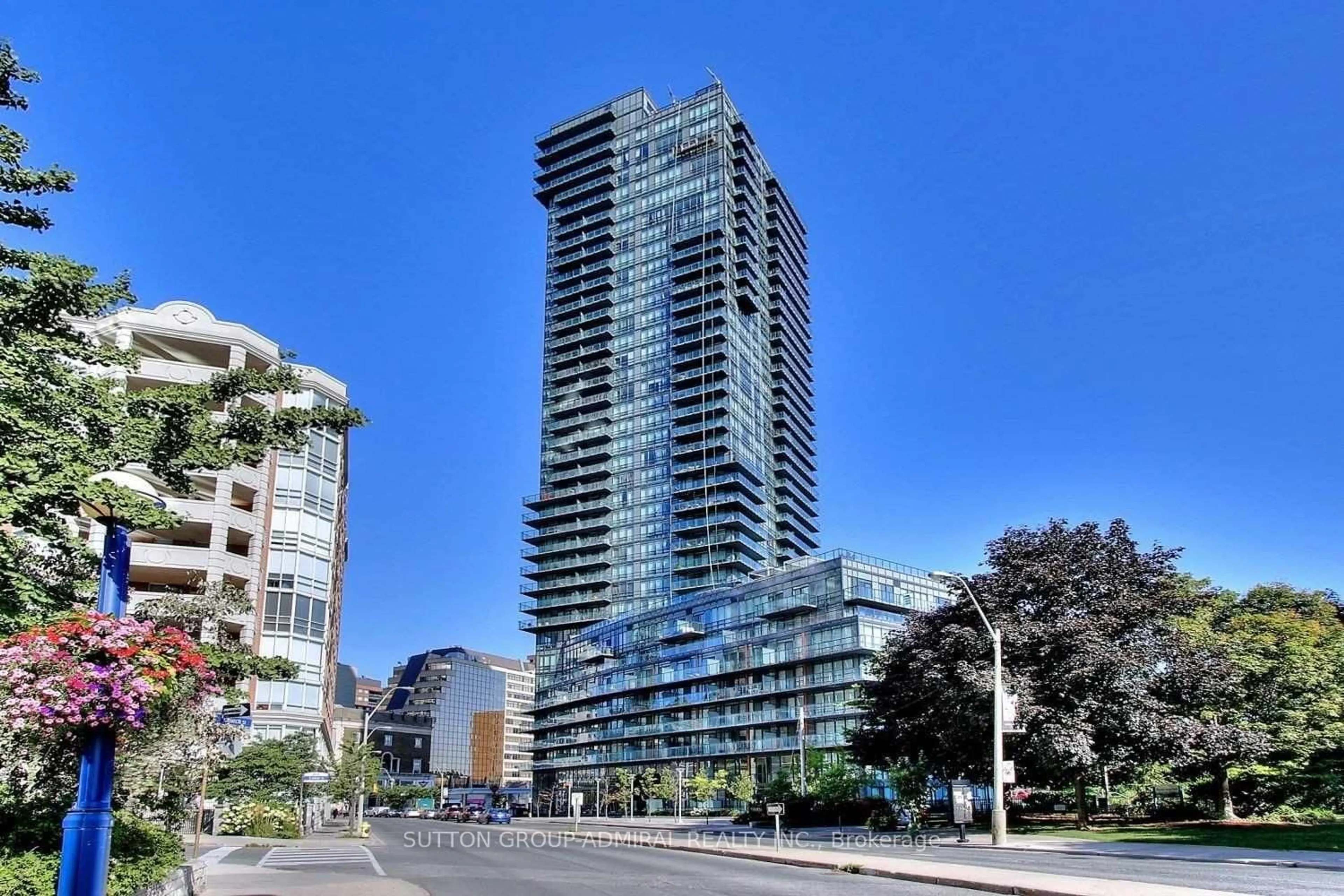 Unknown for 825 Church st St #2308, Toronto Ontario M4W 2H2