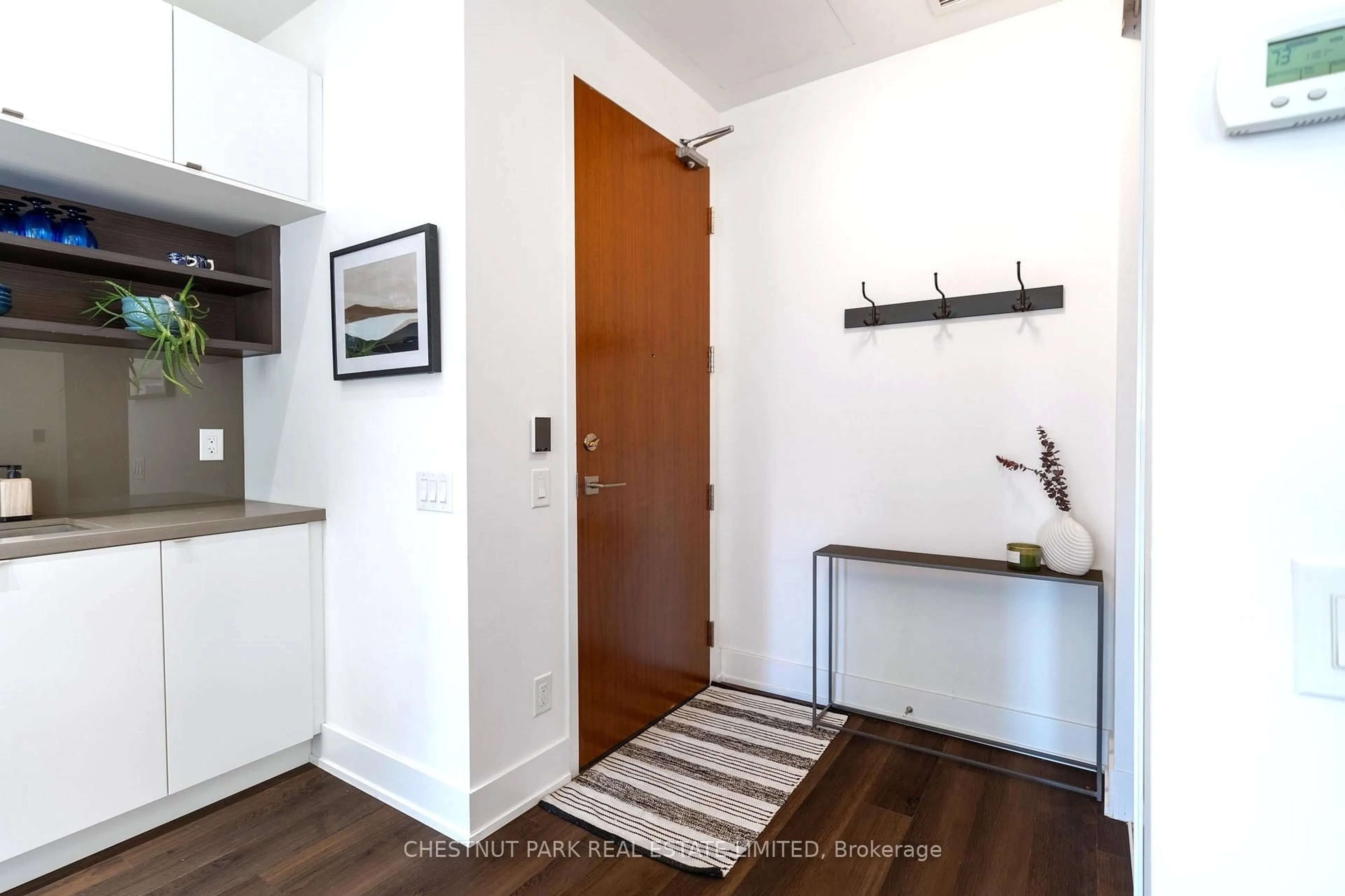 Indoor entryway for 111 St Clair Ave #320, Toronto Ontario M4V 1N5