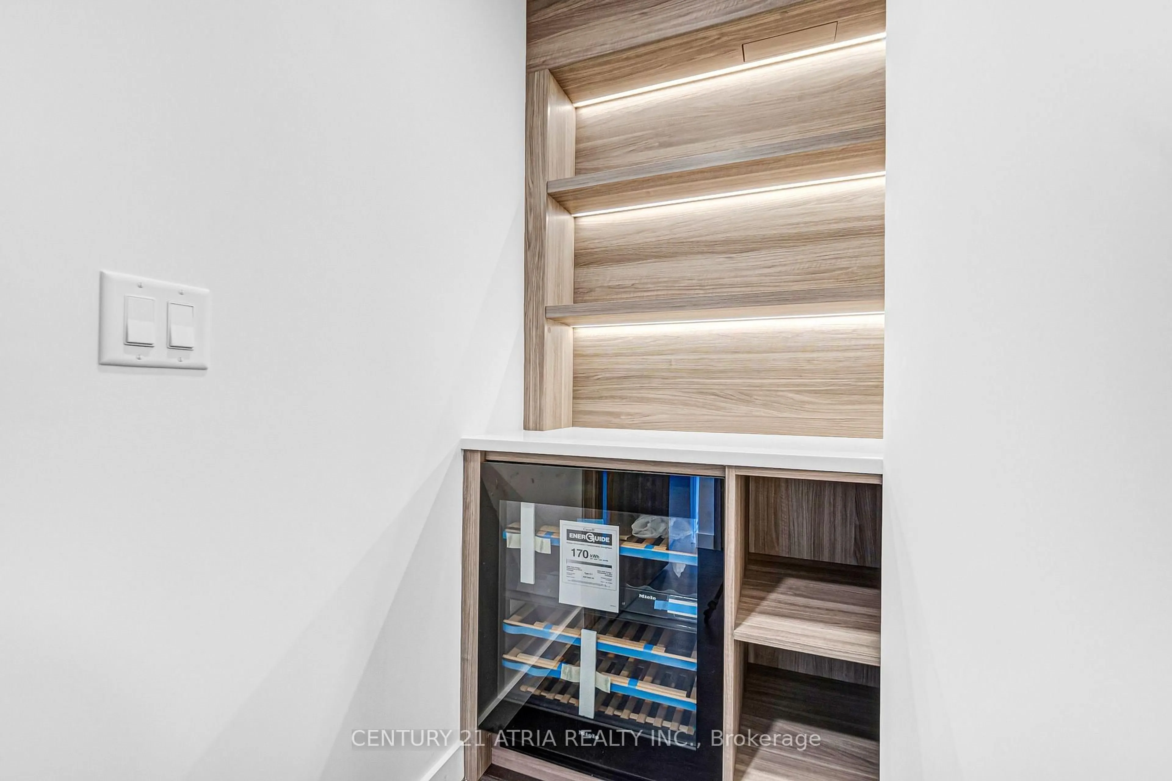 Home theater for 18 Esther Shiner Blvd, Toronto Ontario M2K 0J7