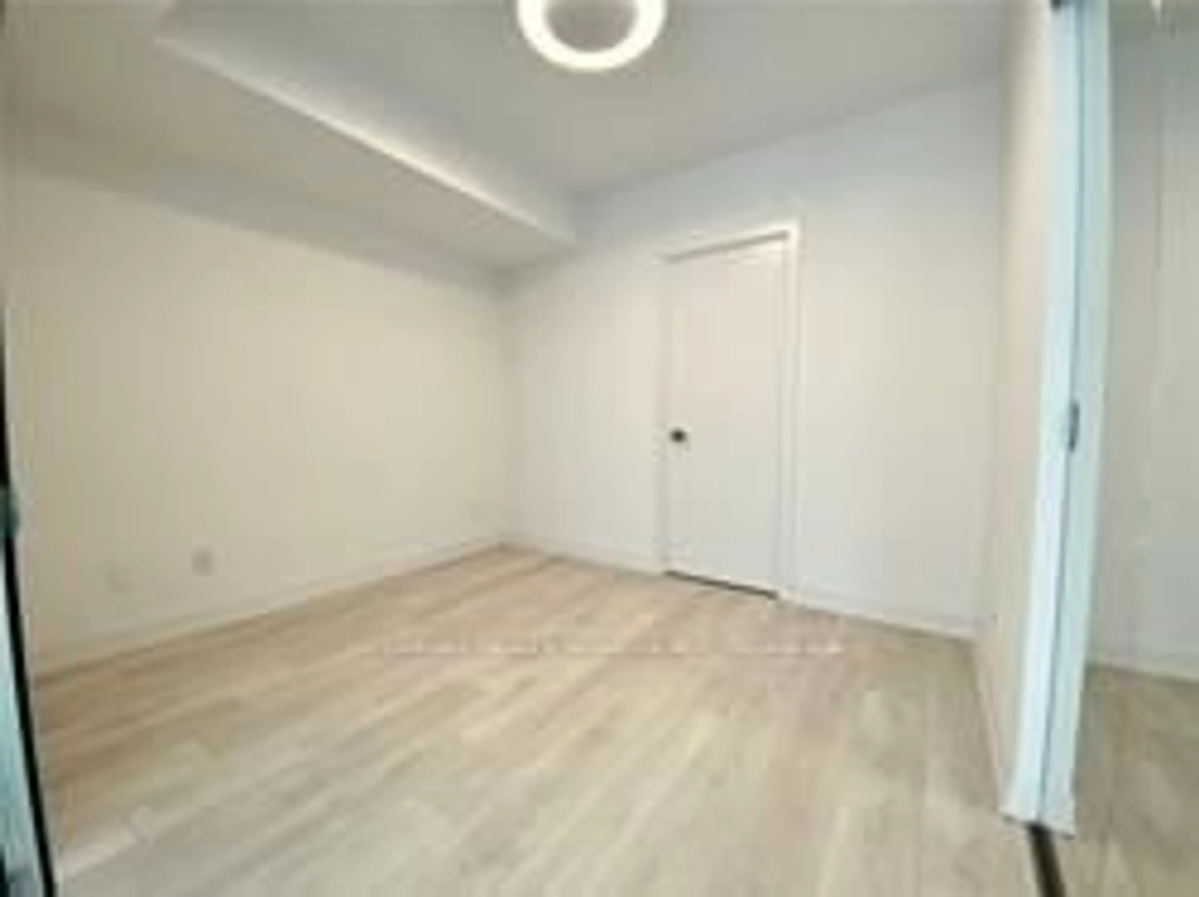A pic of a room for 188 Cumberland St #2006, Toronto Ontario M5R 0B6