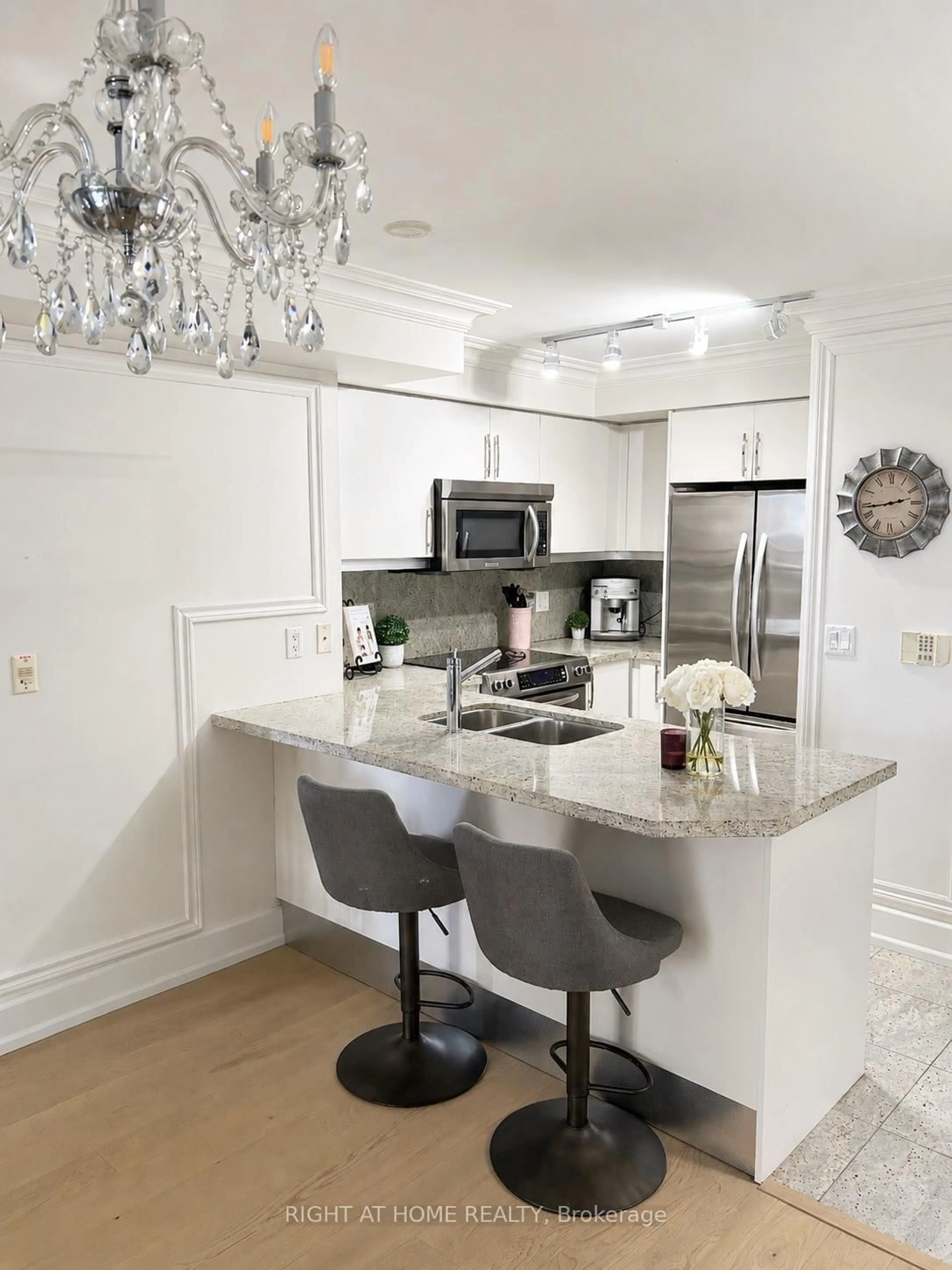 Open concept kitchen, unknown for 650 Sheppard Ave #403, Toronto Ontario M2K 3E4