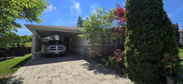 45 Clareville Cres, Toronto 3