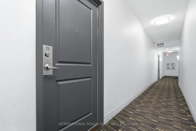 628 Fleet St #711, Toronto 3