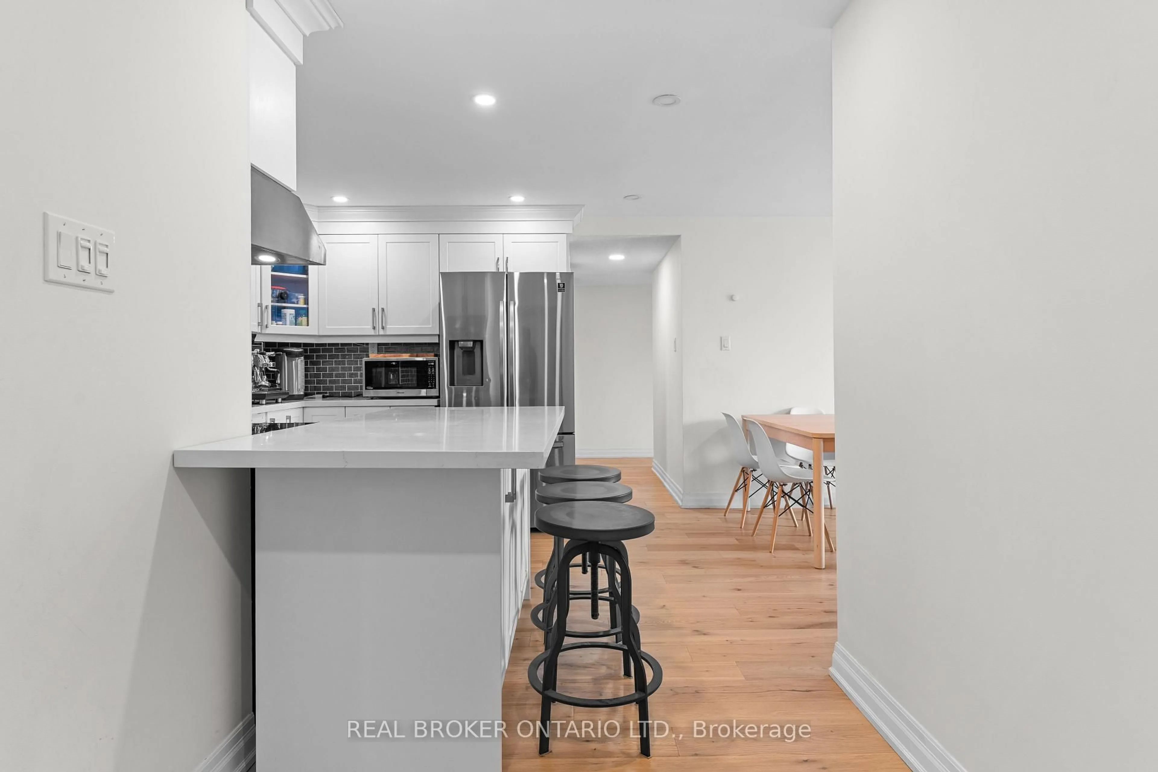 Open concept kitchen, unknown for 99 Cameron St #502, Toronto Ontario M5T 3A2