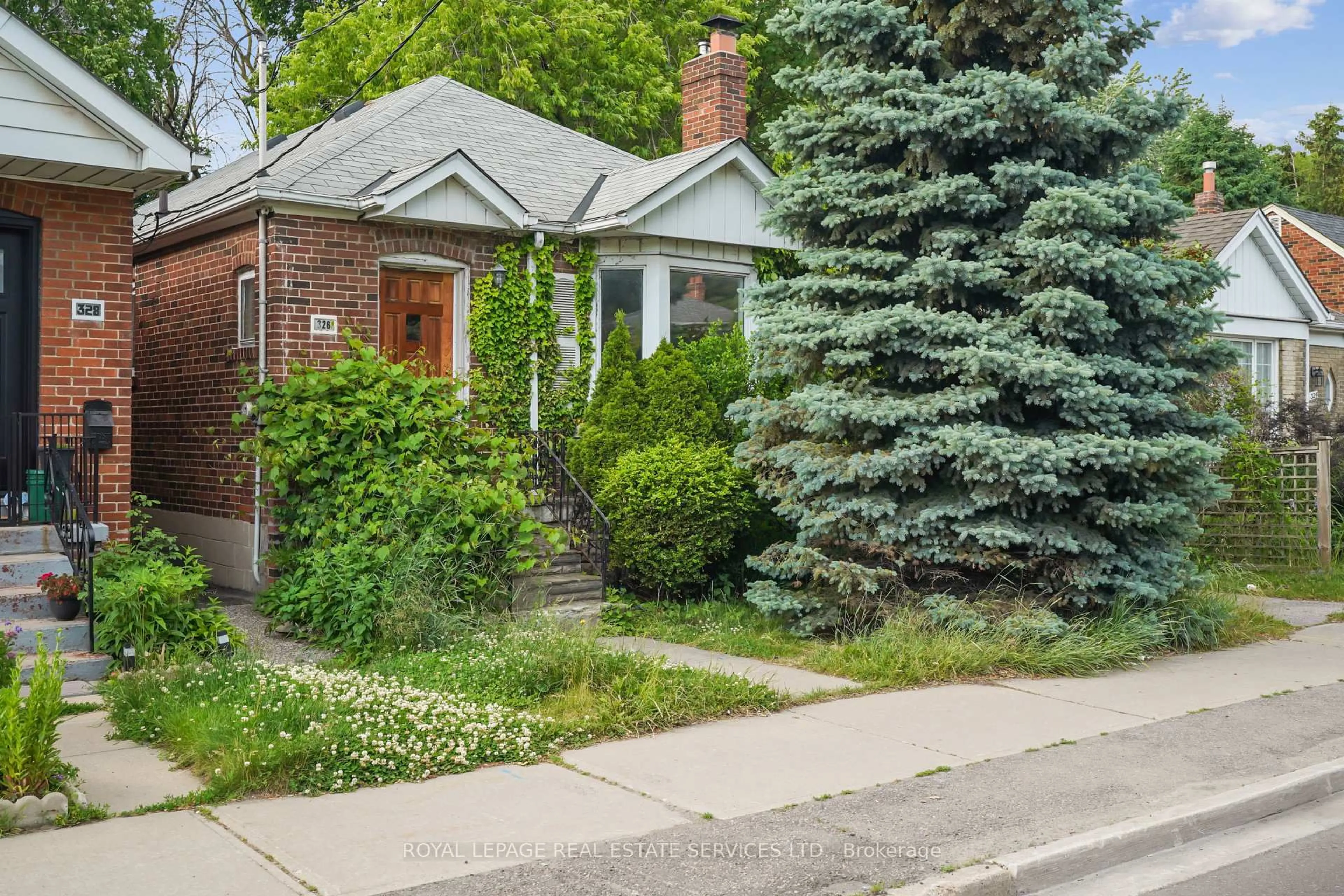 Home with brick exterior material, street for 326 Lawrence Ave, Toronto Ontario M5M 1B4