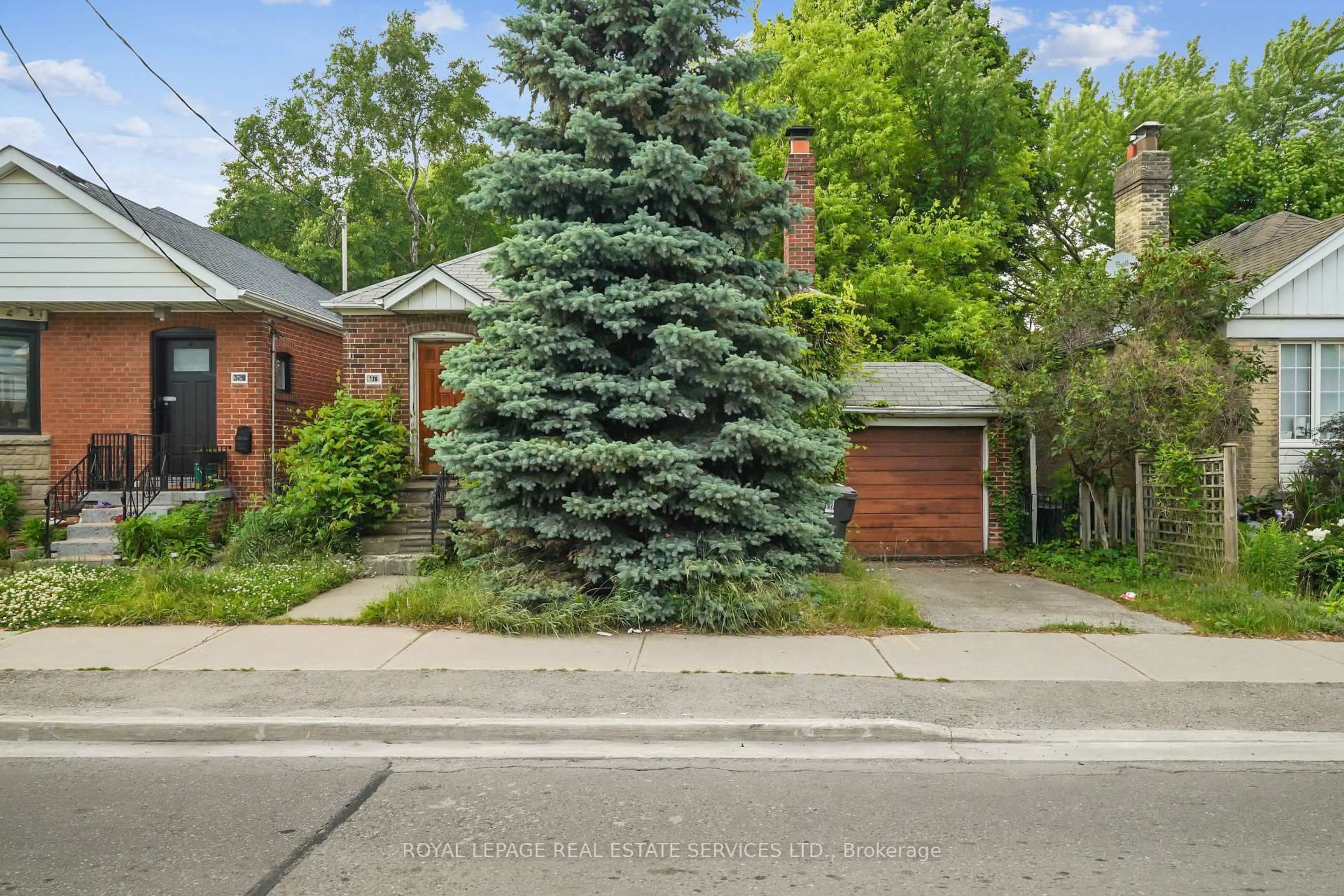 Home with brick exterior material, street for 326 Lawrence Ave, Toronto Ontario M5M 1B4