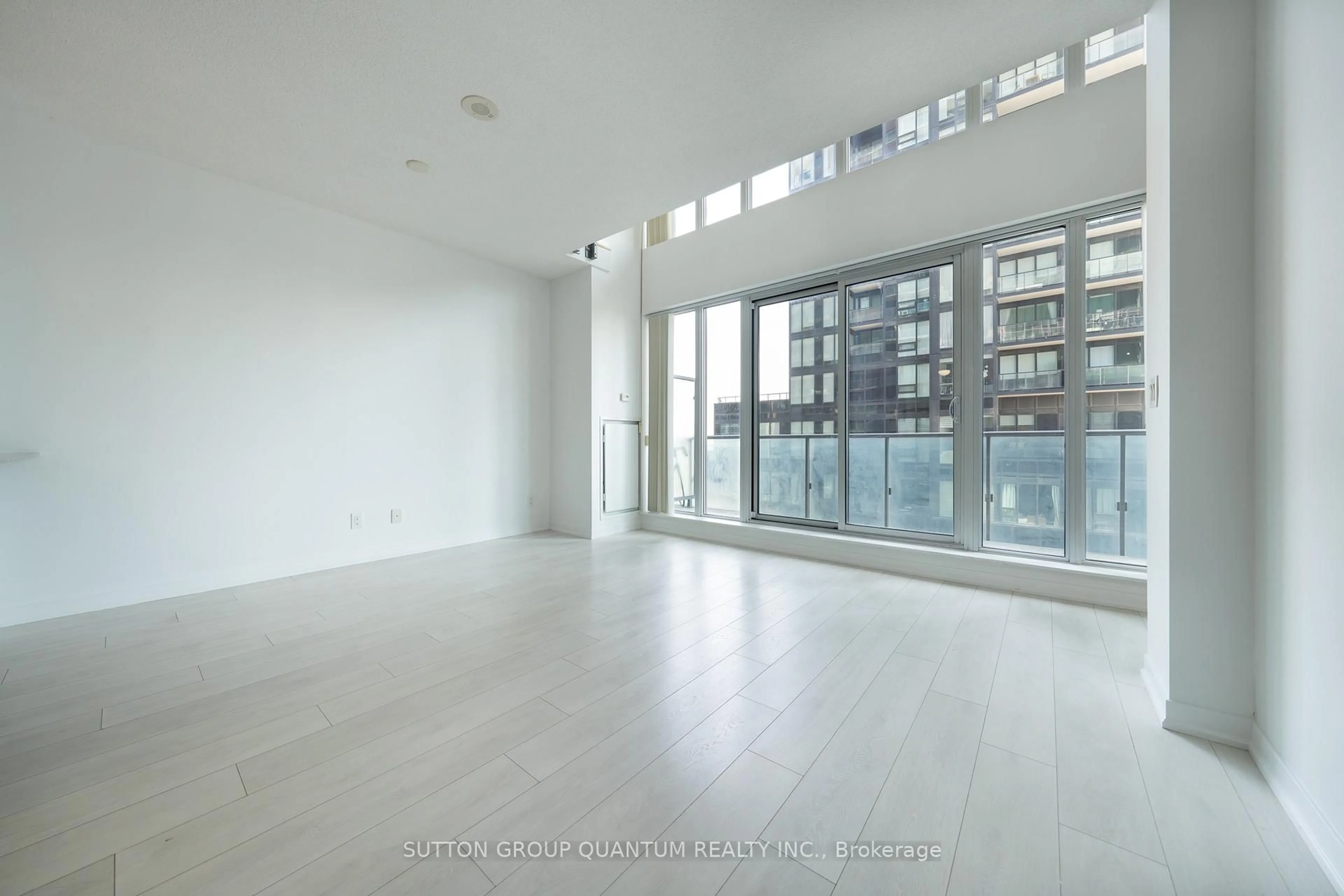 Unknown for 150 East Liberty St #1012, Toronto Ontario M6K 3R5