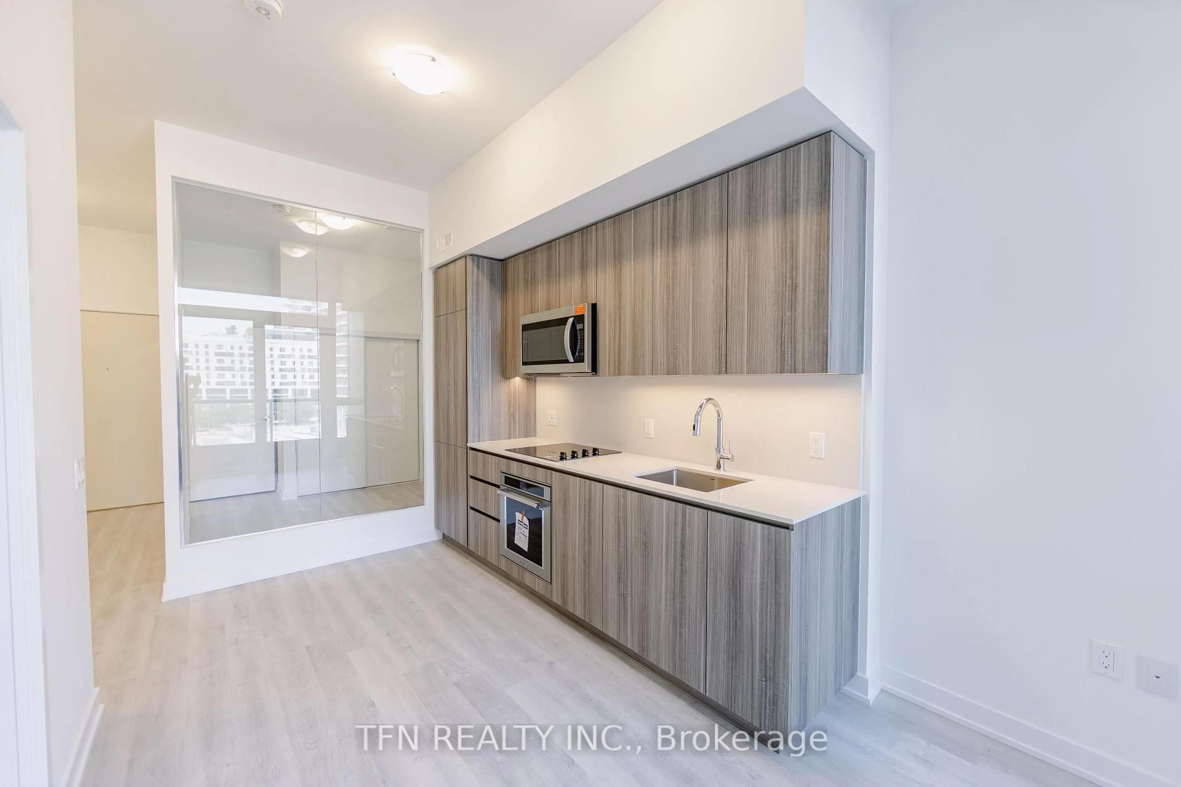 Open concept kitchen, unknown for 15 Richardson St #514, Toronto Ontario M5A 0Y5