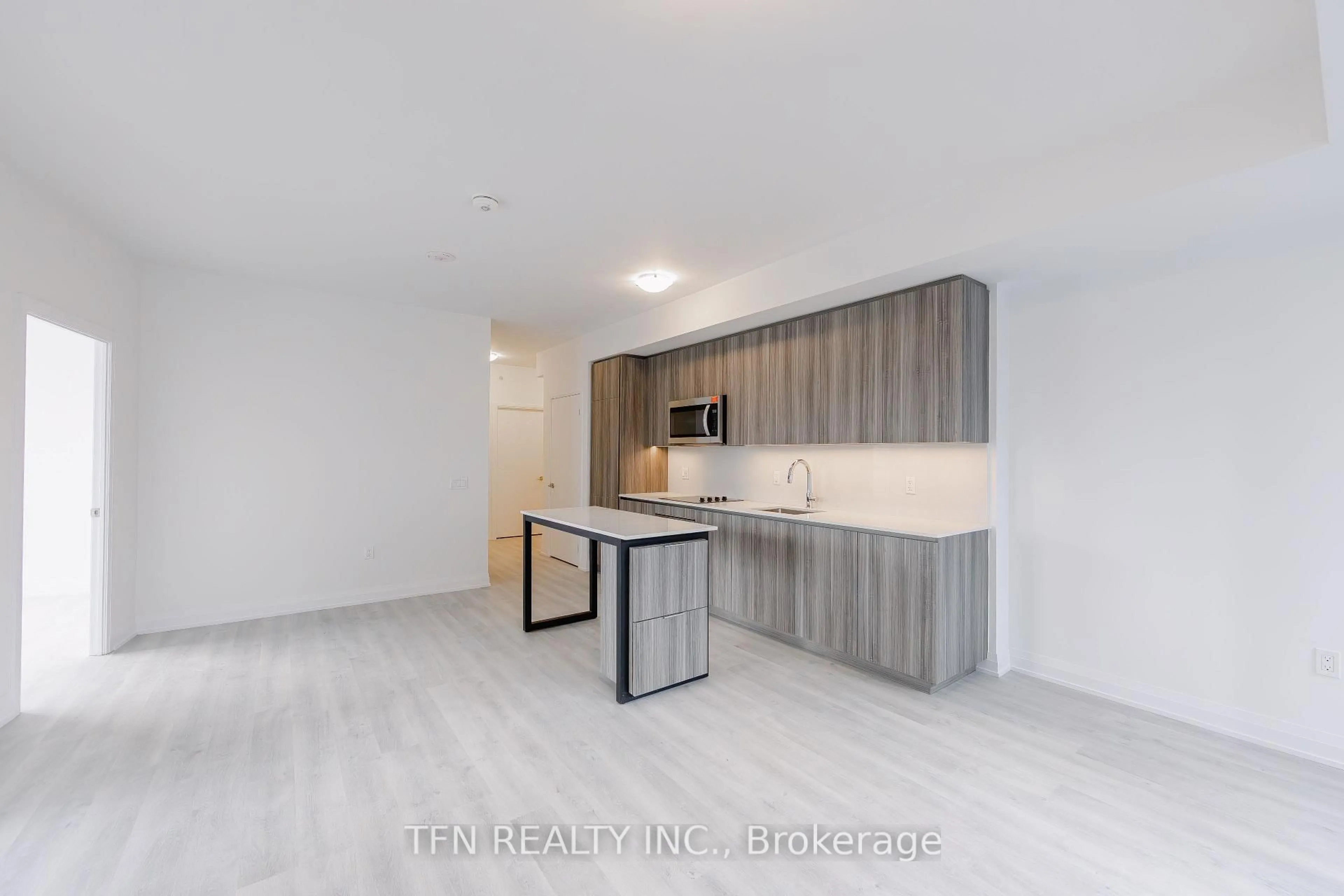 A pic of a room for 15 Richardson St #1318, Toronto Ontario M5A 0Y5