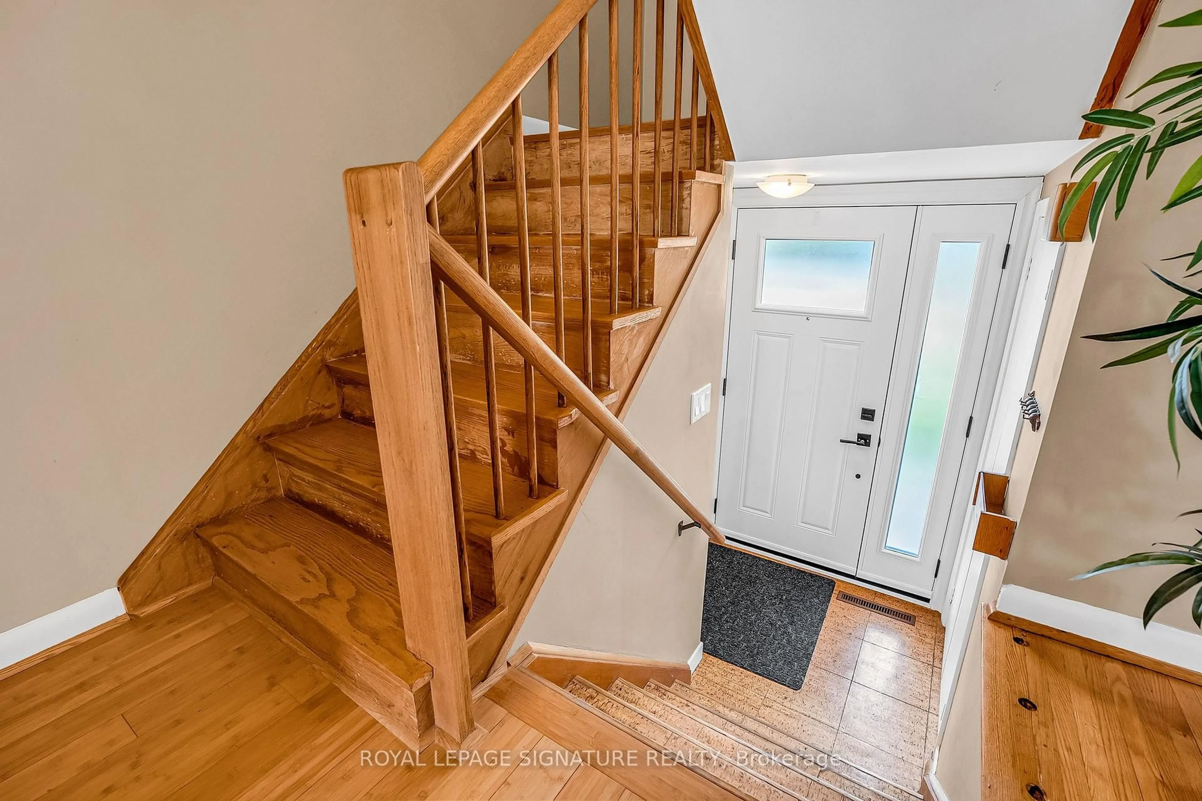 Unknown for 119 Southill Dr #10, Toronto Ontario M3C 2H9