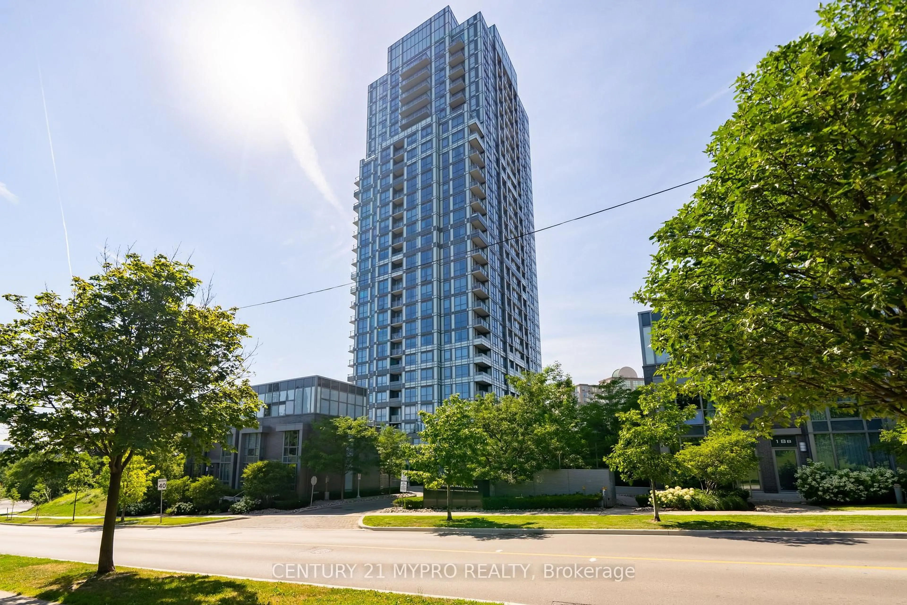 Unknown for 18 Graydon Hall Dr #212, Toronto Ontario M3A 0A4