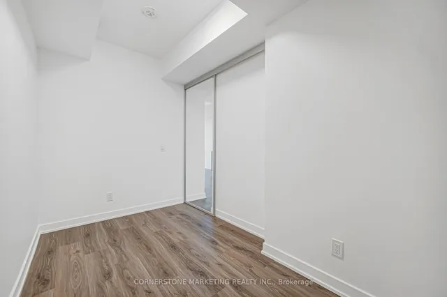 100 Queen St #2301, Toronto 3
