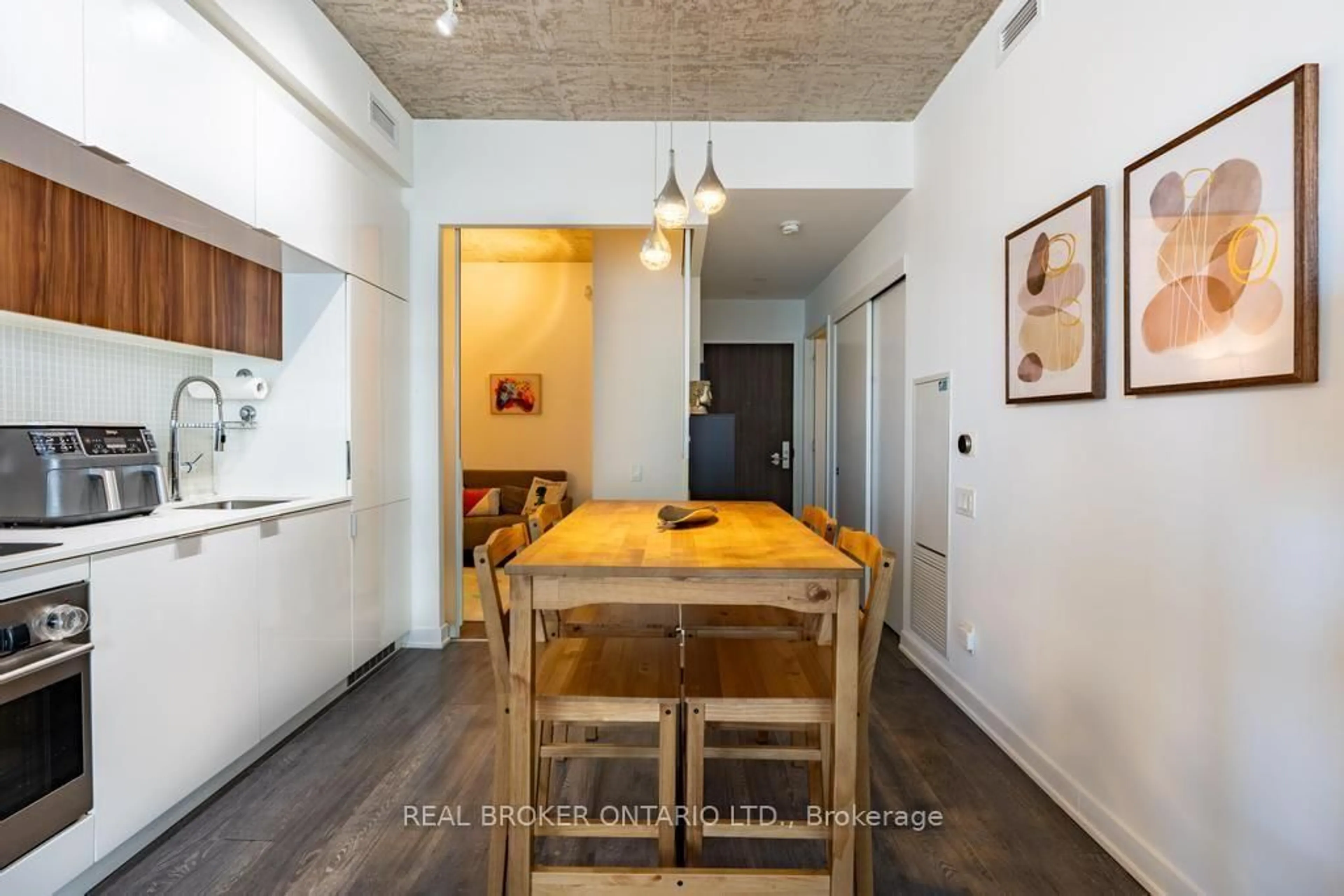 Unknown for 185 Roehampton Ave #1601, Toronto Ontario M4P 0C6