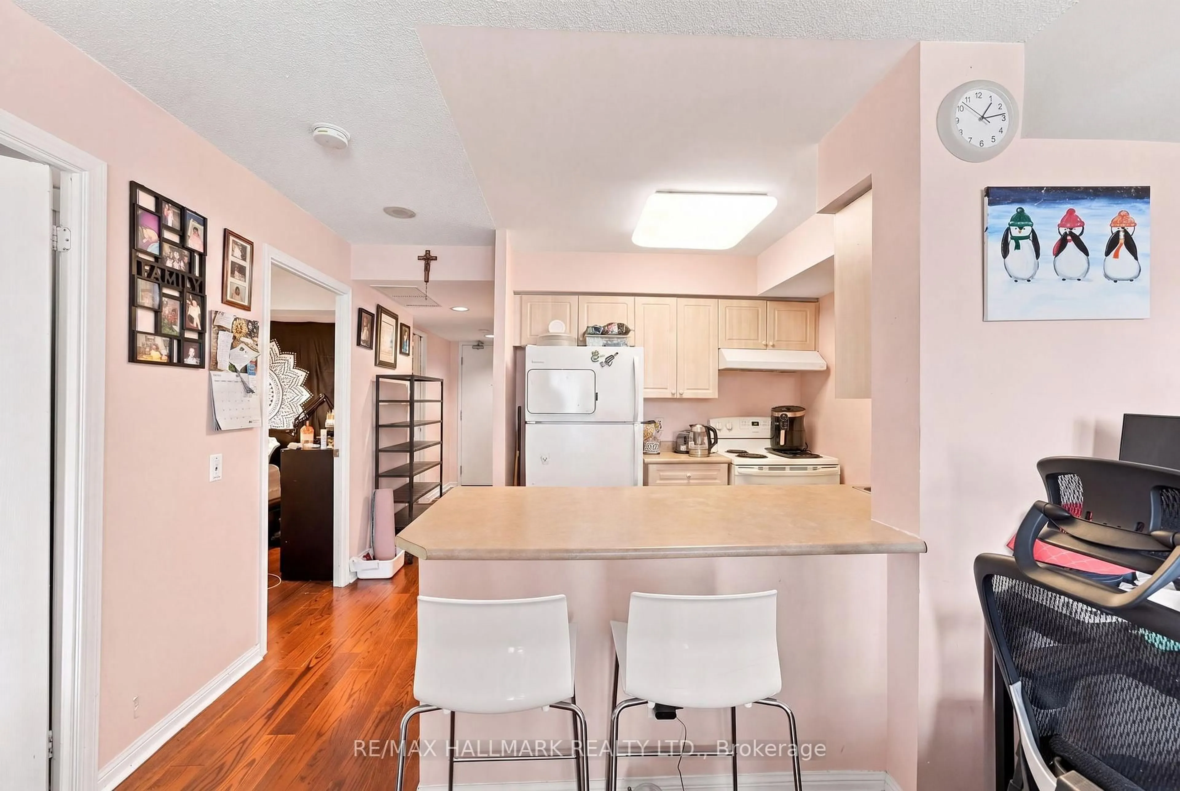 Open concept kitchen, unknown for 153 Beecroft Rd #515, Toronto Ontario M2N 7C5
