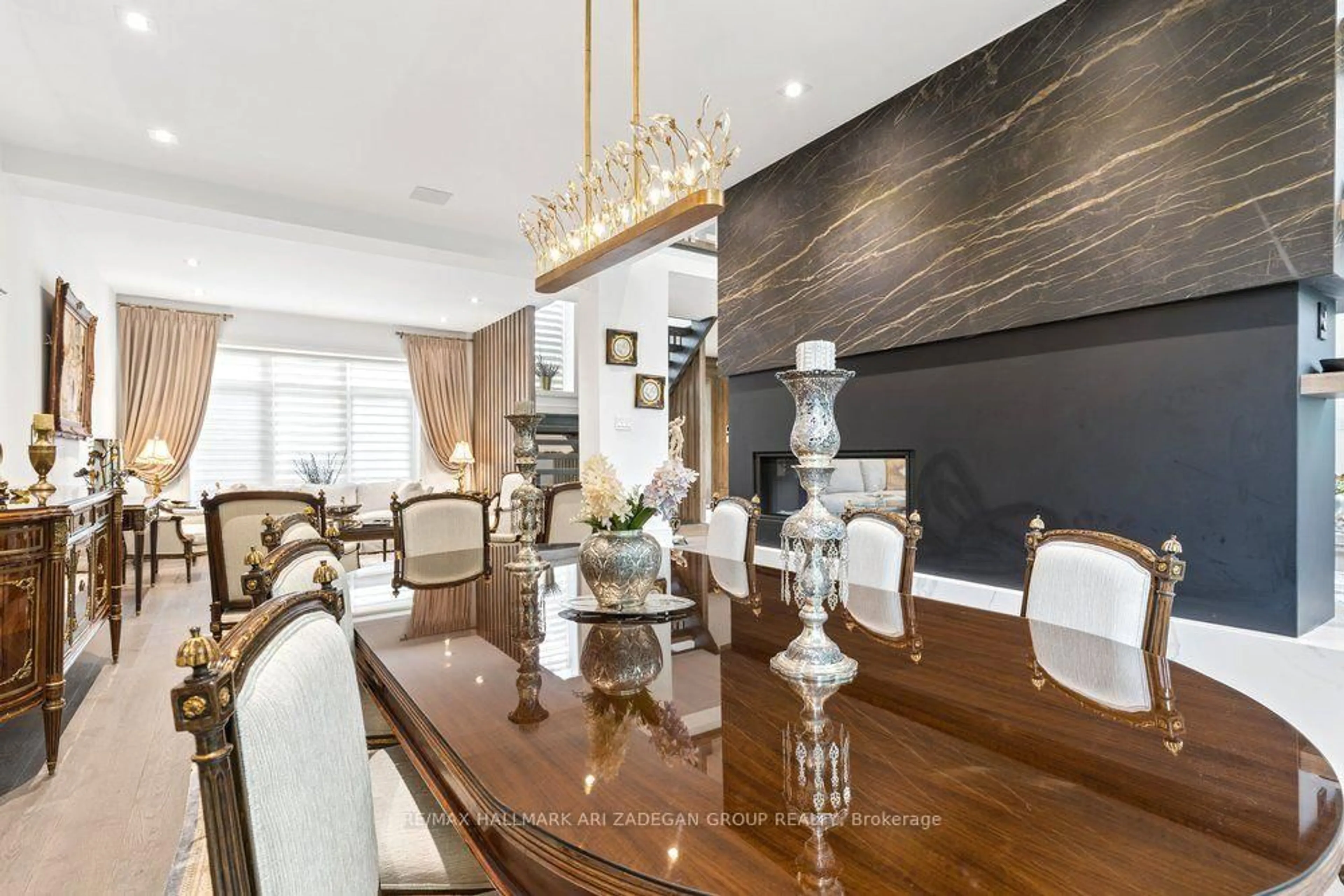 Dining room, wood/laminate floor for 150 Sandringham Dr #., Toronto Ontario M3H 1E3