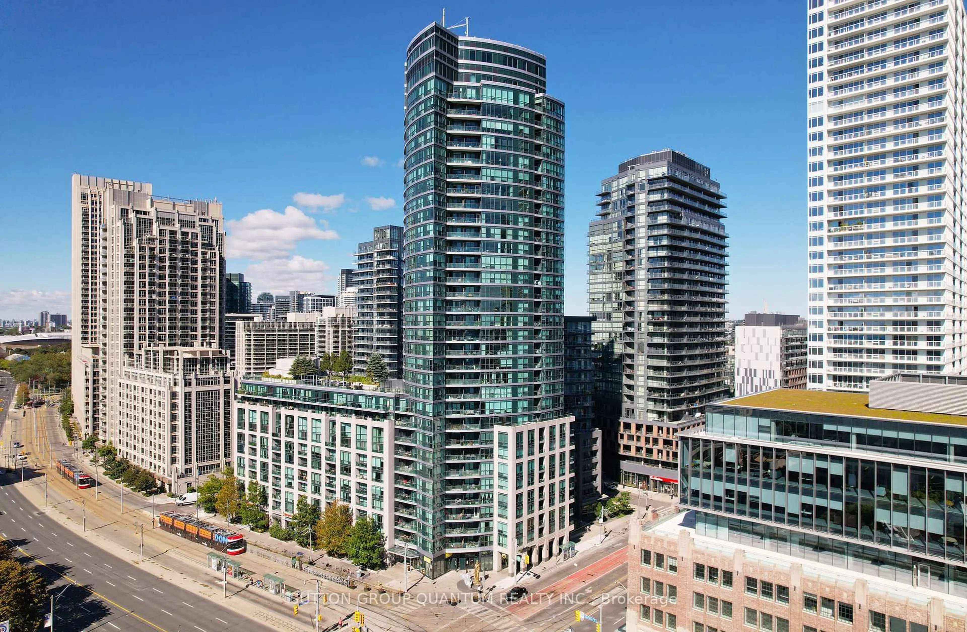 A pic from outside/outdoor area/front of a property/back of a property/a pic from drone, city buildings view from balcony for 600 Fleet St #507, Toronto Ontario M5V 1B7