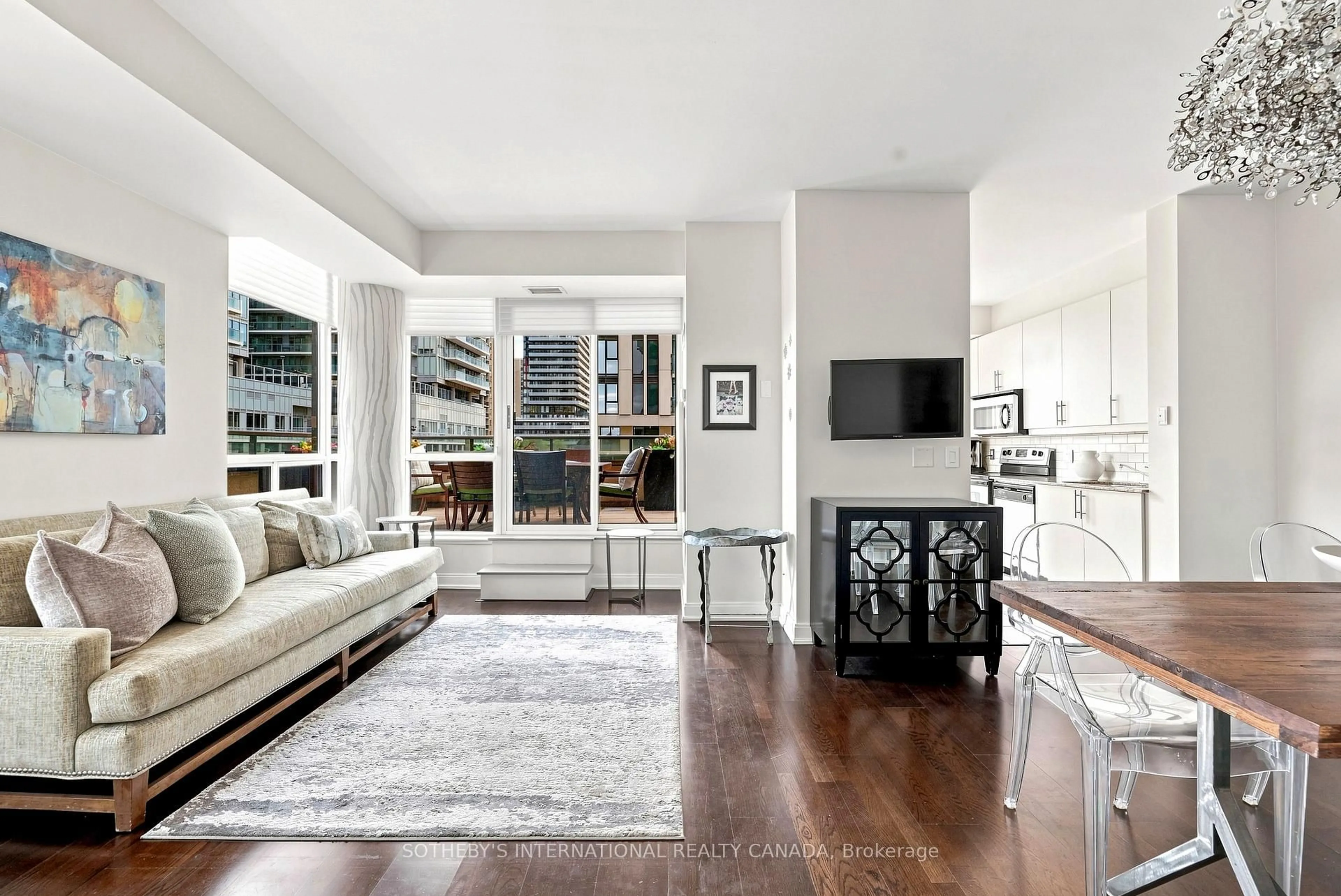 Living room with furniture, unknown for 88 Broadway Ave #409, Toronto Ontario M4P 0A5