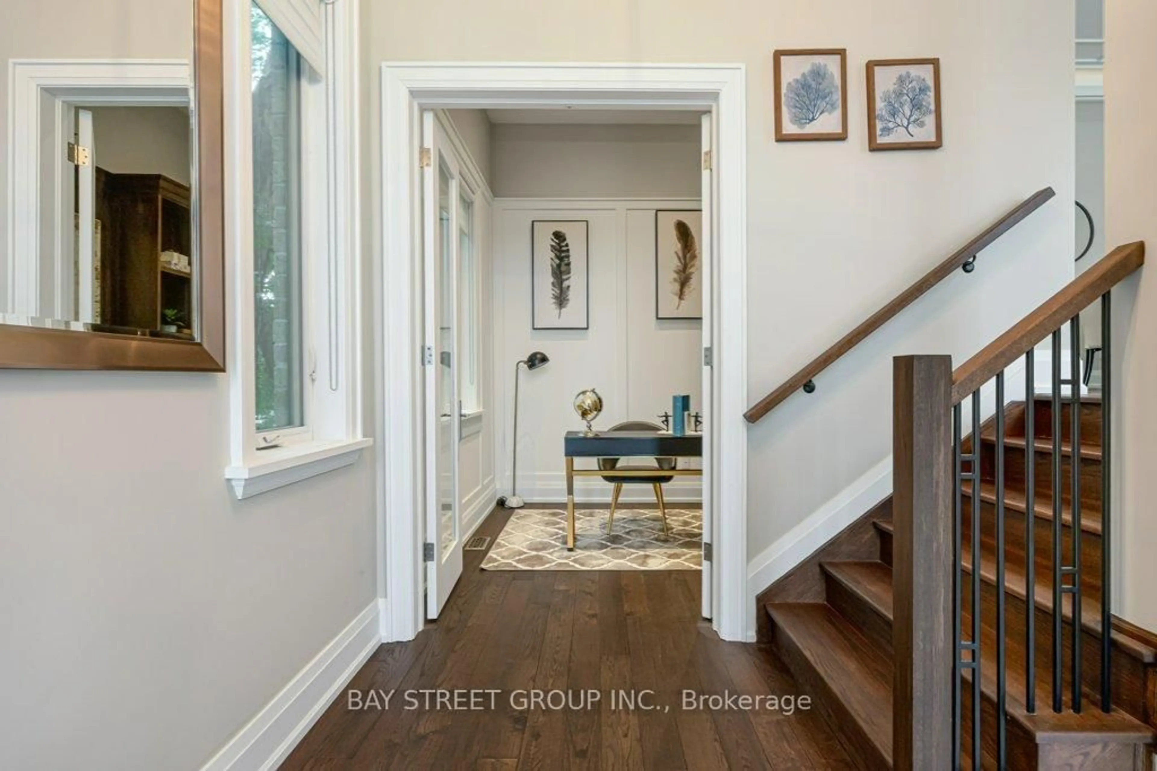 Indoor entryway for 36A Doverwood Crt, Toronto Ontario M2M 2G8