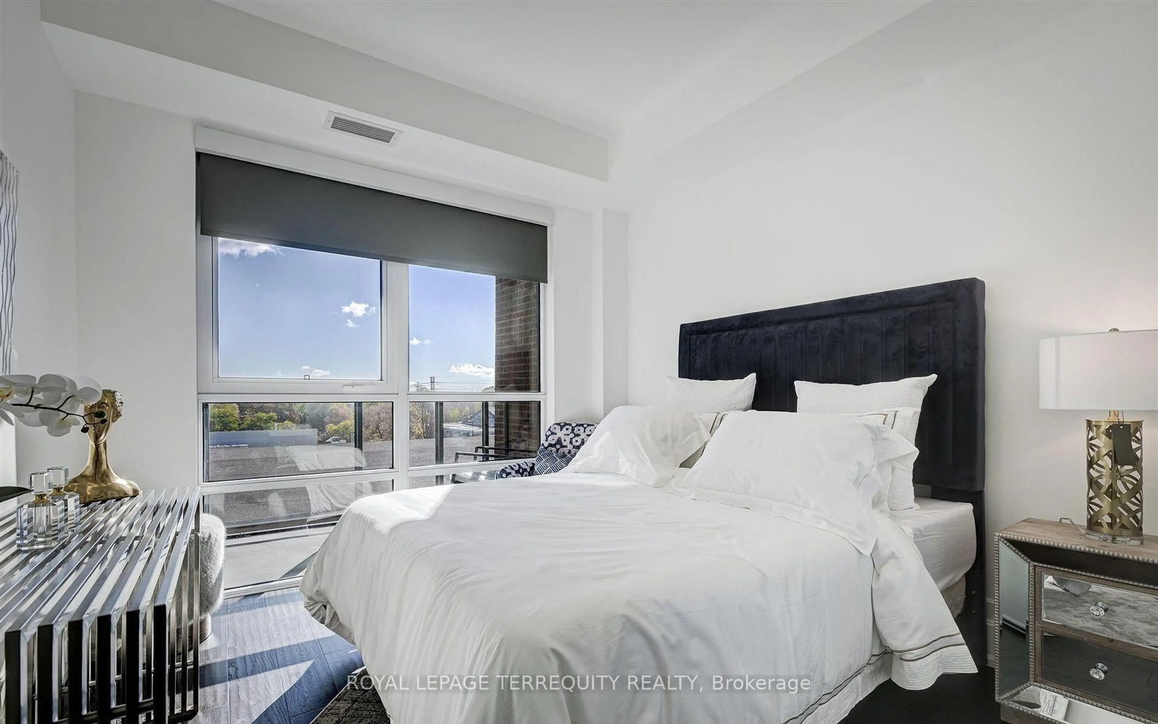 Bedroom with bed, unknown for 3 Southvale Dr #401, Toronto Ontario M4G 1G1