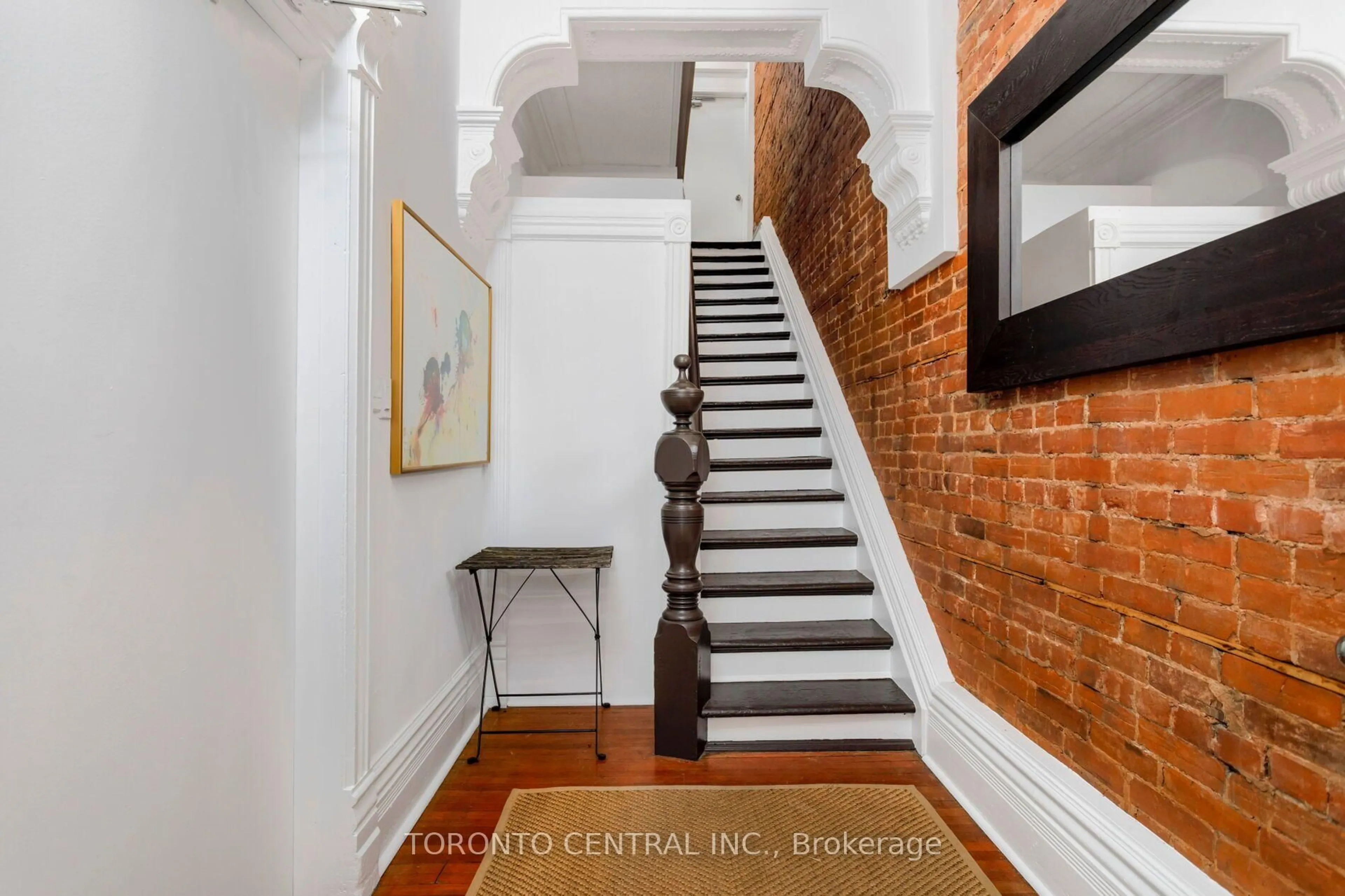 Stairs for 24 Manning Ave, Toronto Ontario M6J 2K4