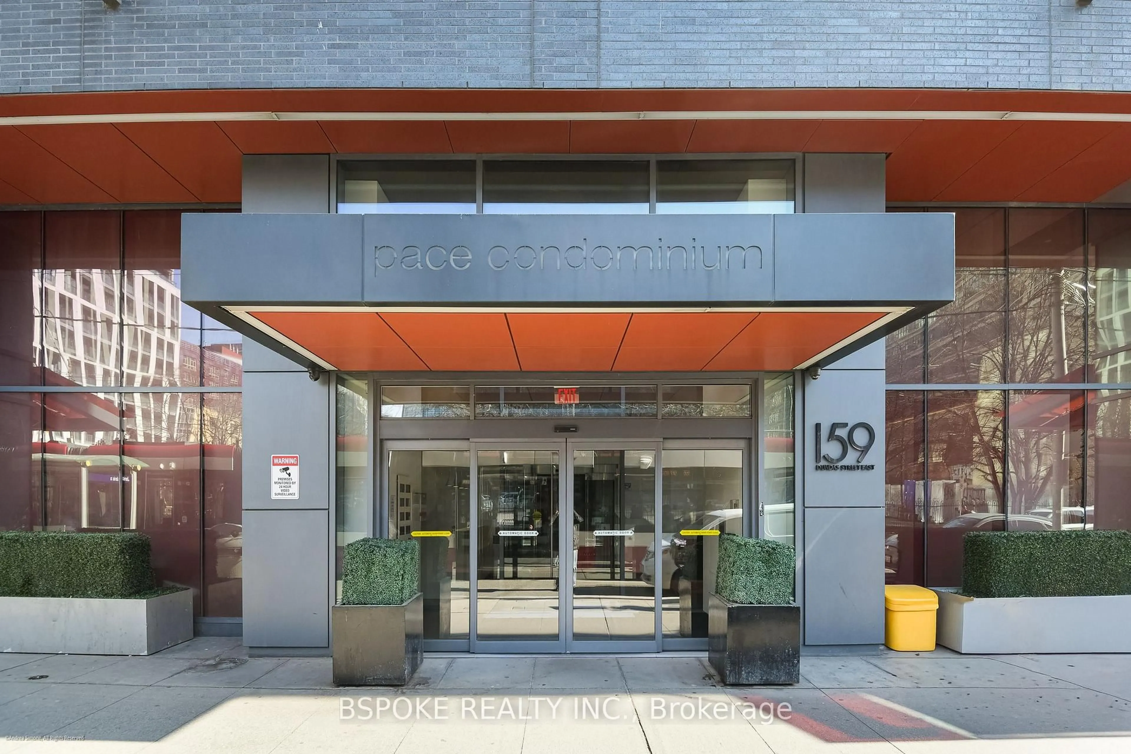 Indoor foyer for 159 Dundas St #1204, Toronto Ontario M5B 0A9