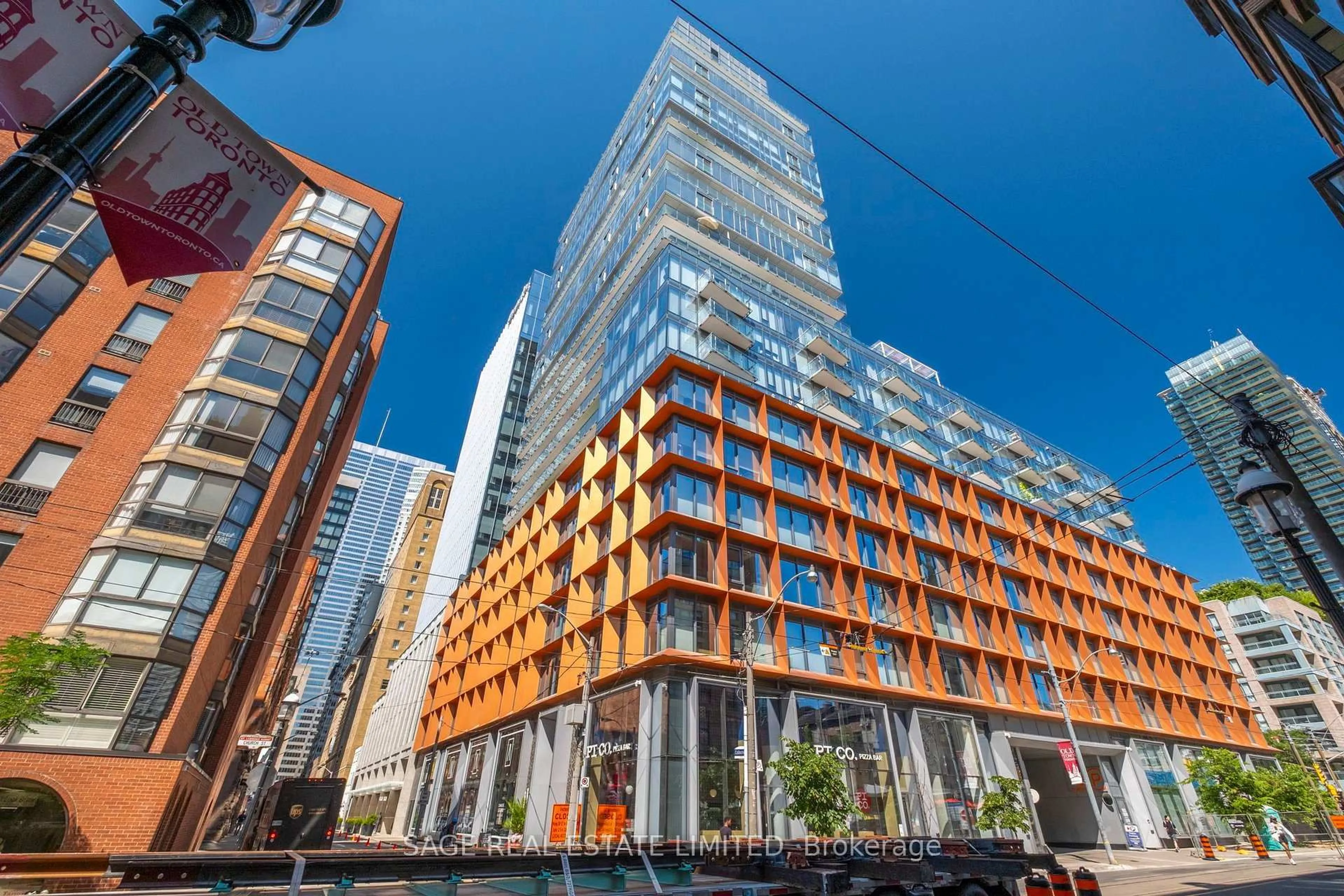 Patio, building for 60 Colborne St #706, Toronto Ontario M5E 0B7