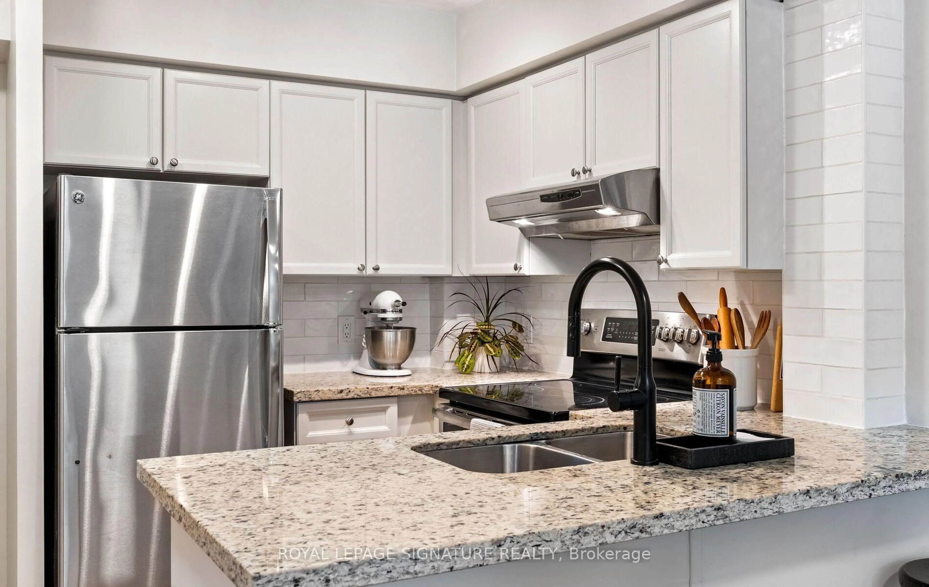 Unknown for 35 Sudbury St #3507, Toronto Ontario M6J 3W6