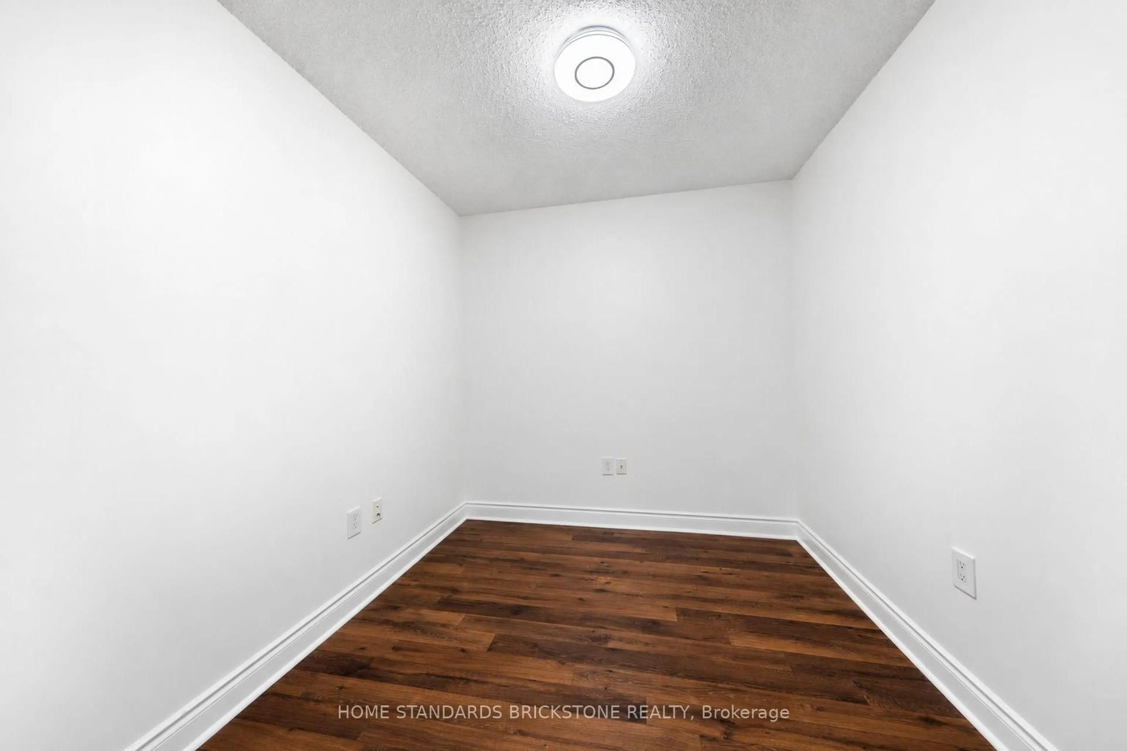 A pic of a room for 500 Doris Ave #2226, Toronto Ontario M2N 0C1