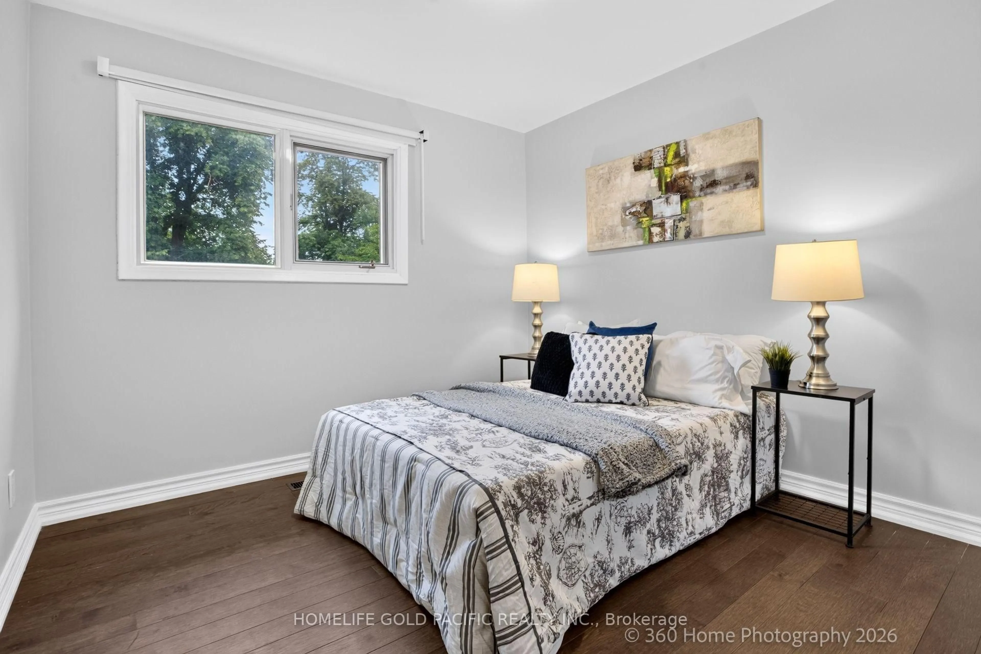 Bedroom with bed, wood/laminate floor for 25 Houston Cres, Toronto Ontario M2J 3H7