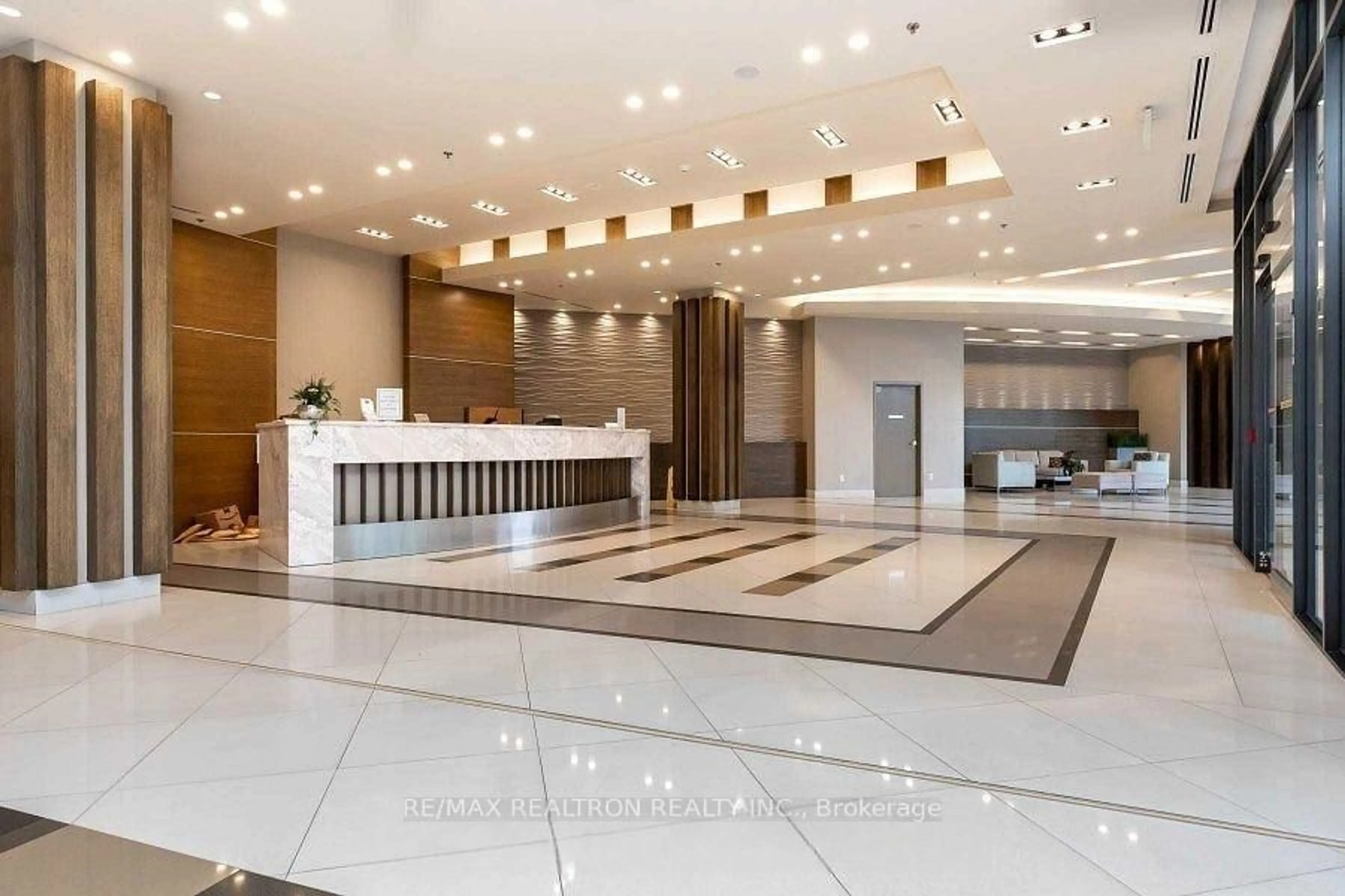 Lobby for 33 Bay St #4605, Toronto Ontario M5J 2Z3