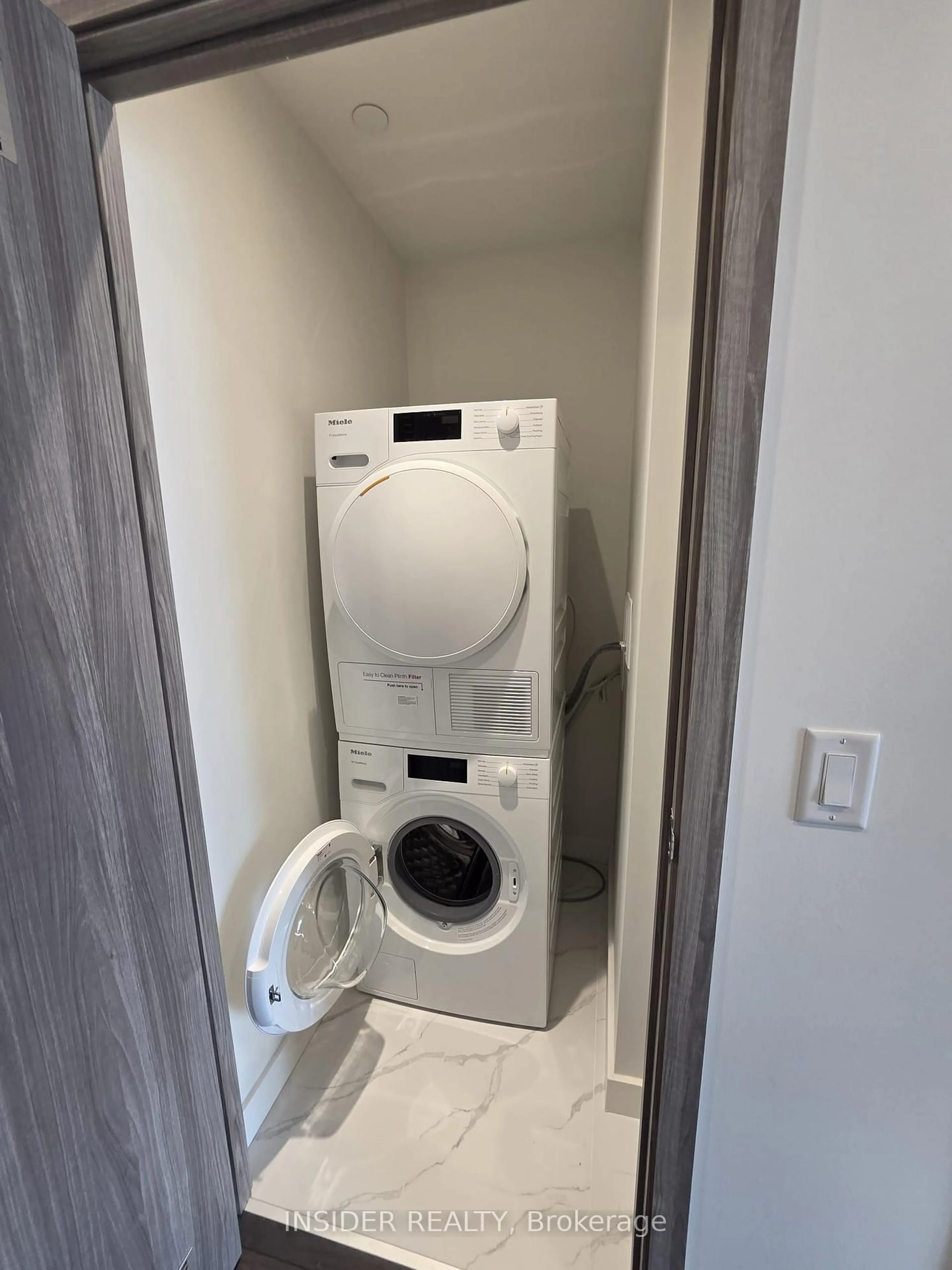 Laundry room for 75 Billes Hts #321, Toronto Ontario M2K 0J8