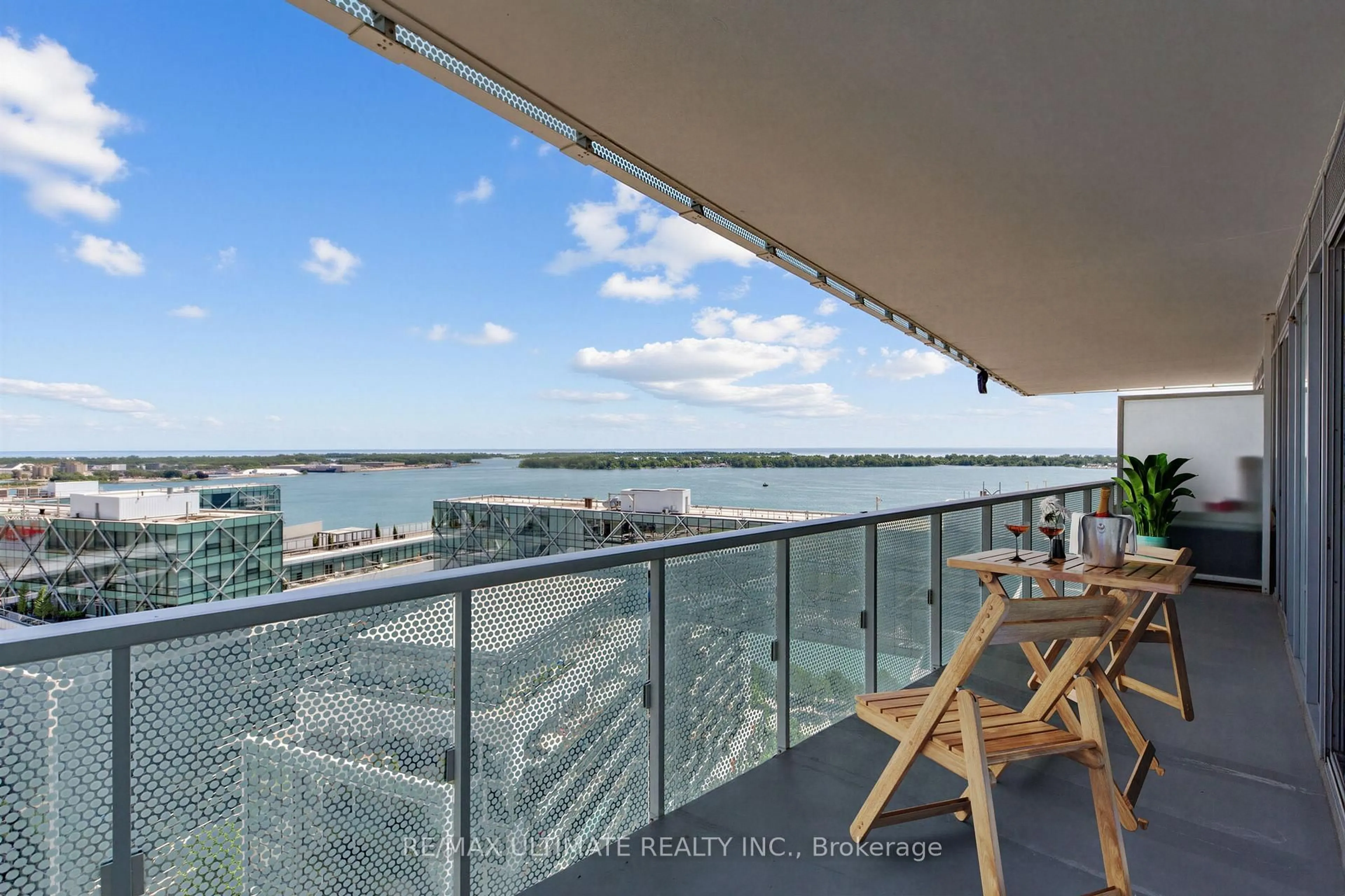 Balcony in the apartment, water/lake/river/ocean view for 15 Queens Quay #1901, Toronto Ontario M5E 0A5