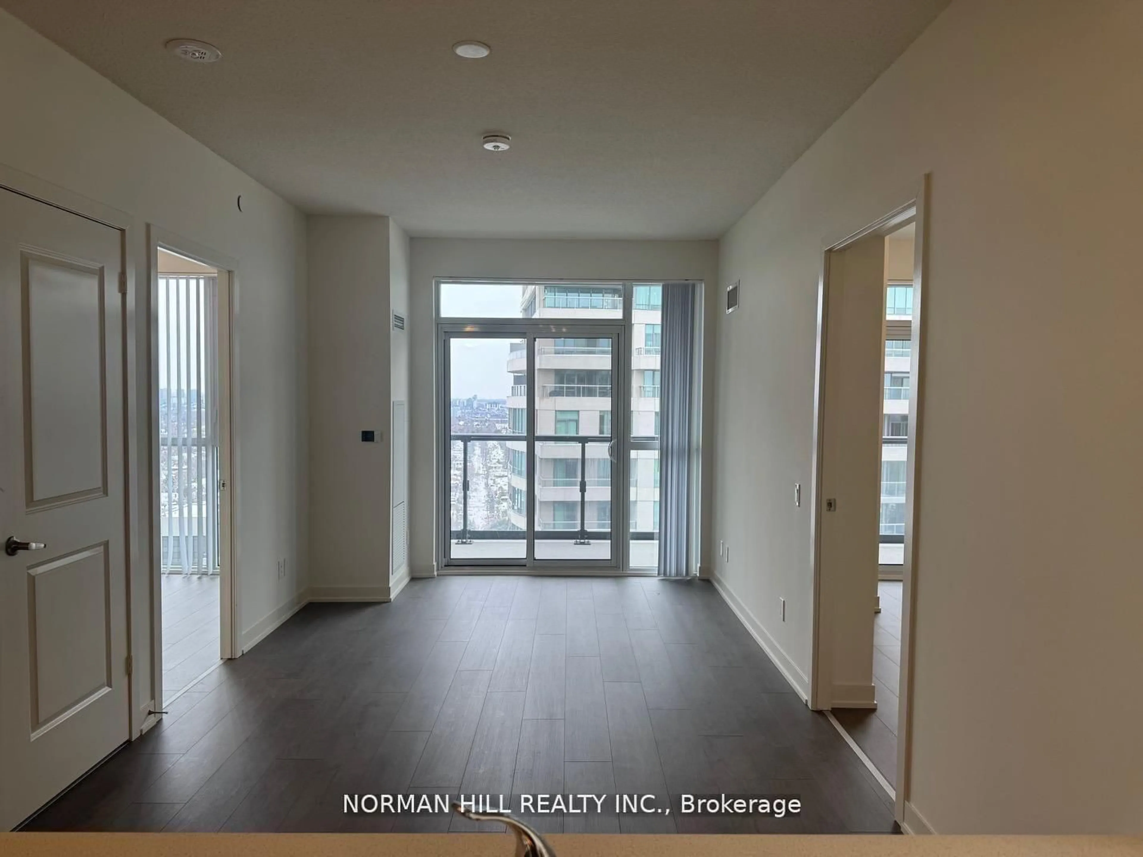 Unknown for 4955 Yonge St #2805, Toronto Ontario M2N 0L8